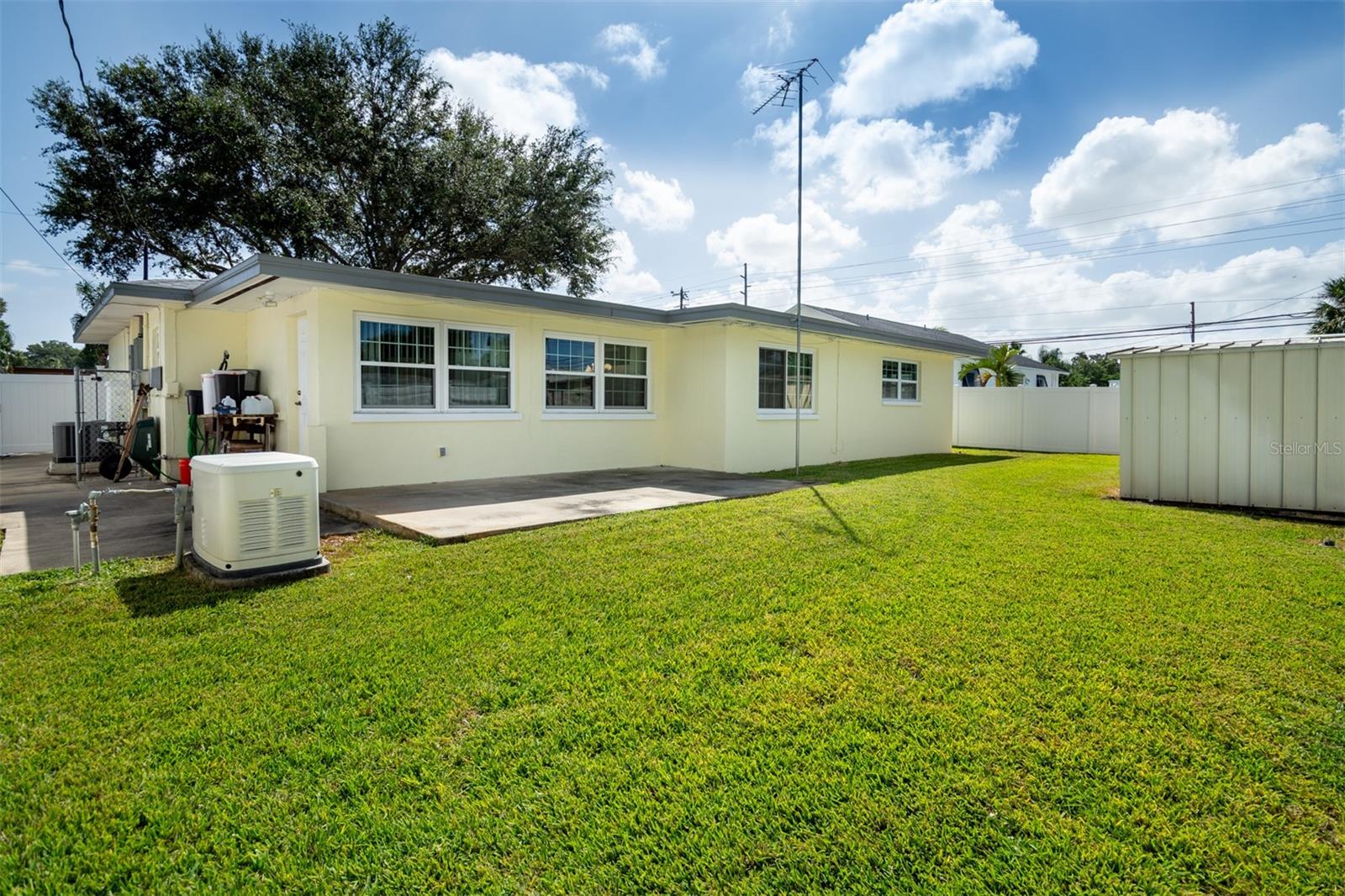 711 22ND ST SW, LARGO, FL, 33770