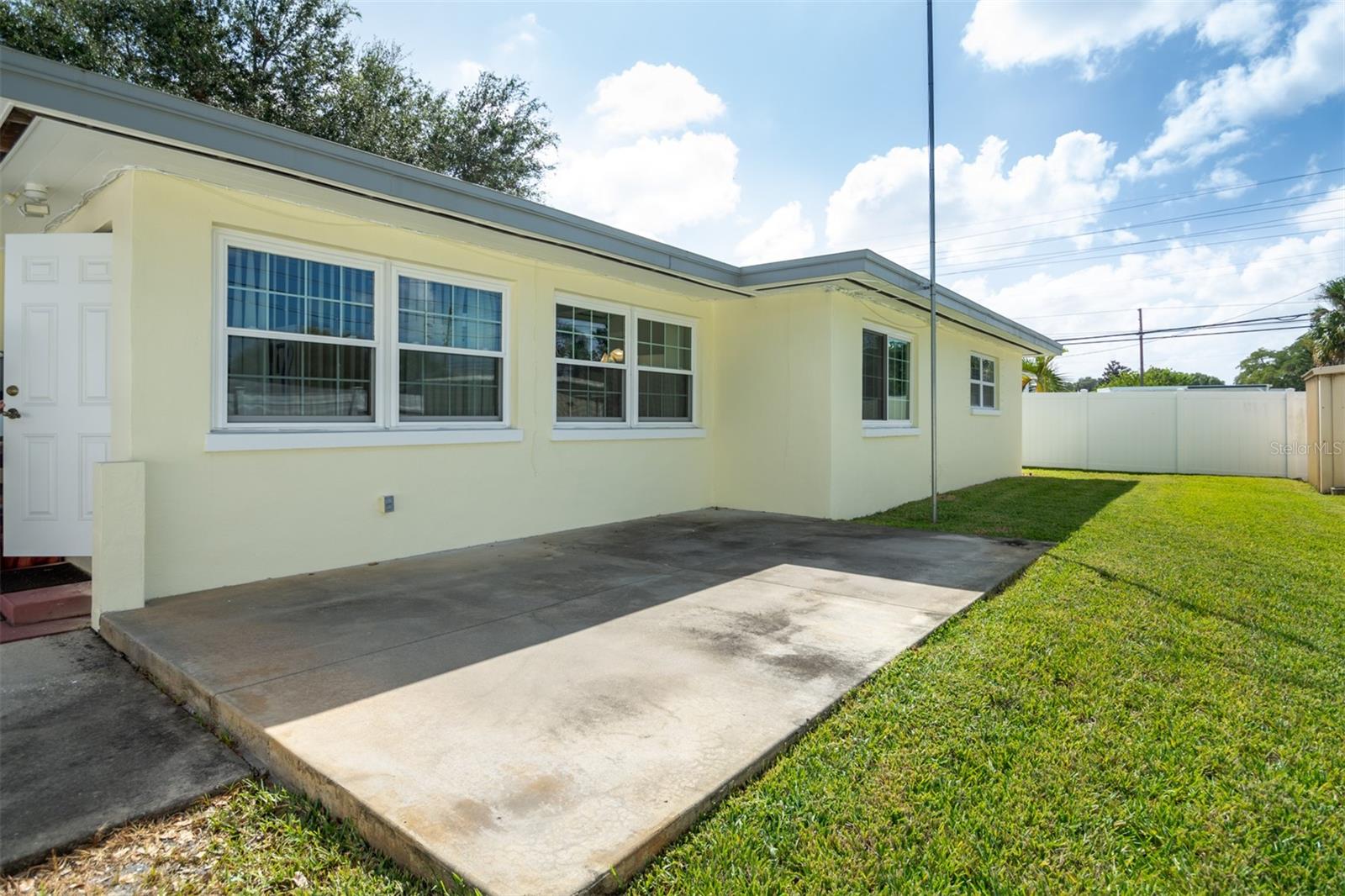 711 22ND ST SW, LARGO, FL, 33770