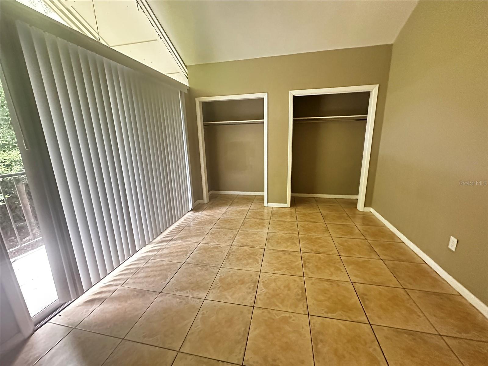 2212 E SILVER SPRINGS BLVD #24, OCALA, FL, 34470