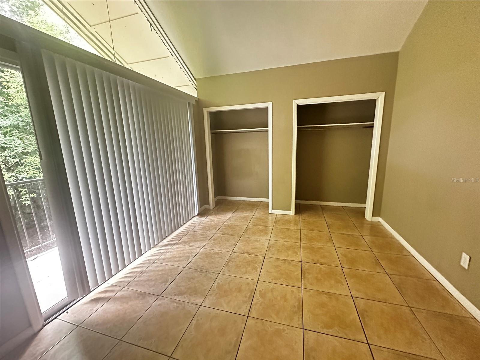 2212 E SILVER SPRINGS BLVD #24, OCALA, FL, 34470