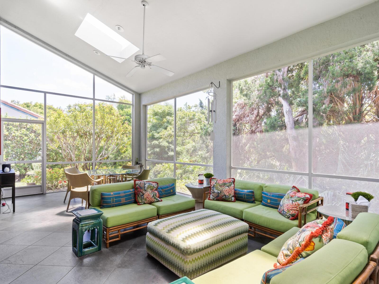 1701 STARLING DR, SARASOTA, FL, 34231