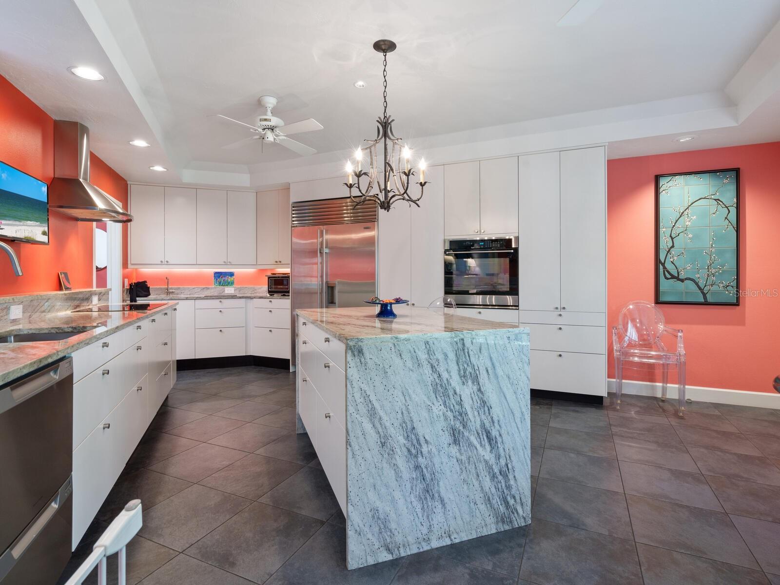 1701 STARLING DR, SARASOTA, FL, 34231