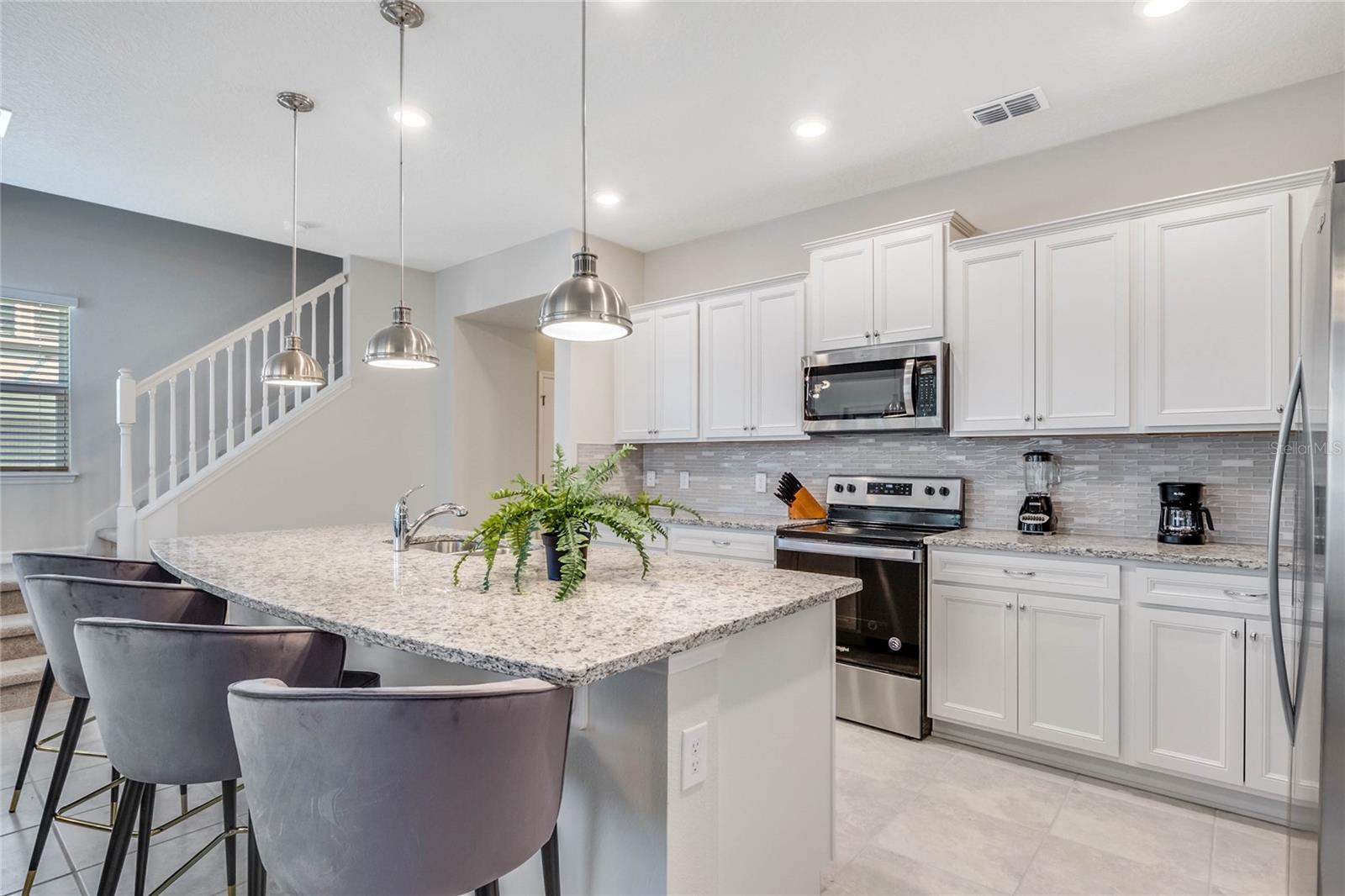 276 JETTY WAY, DAVENPORT, FL, 33897