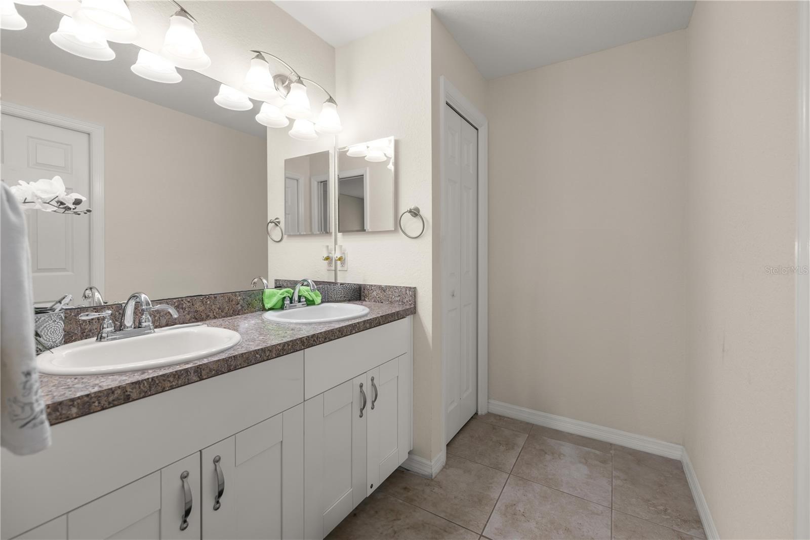 156 PECAN DR, OCALA, FL, 34472