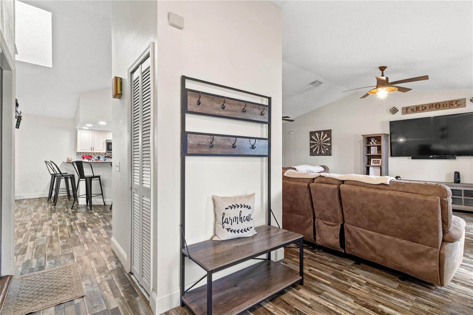 1307 WINDJAMMER PL, VALRICO, FL, 33594