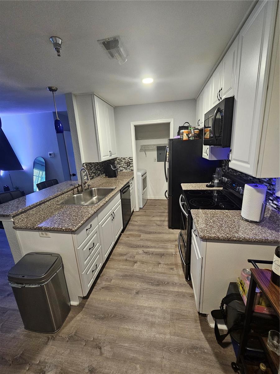 10265 GANDY BLVD N #1415, ST PETERSBURG, FL, 33702