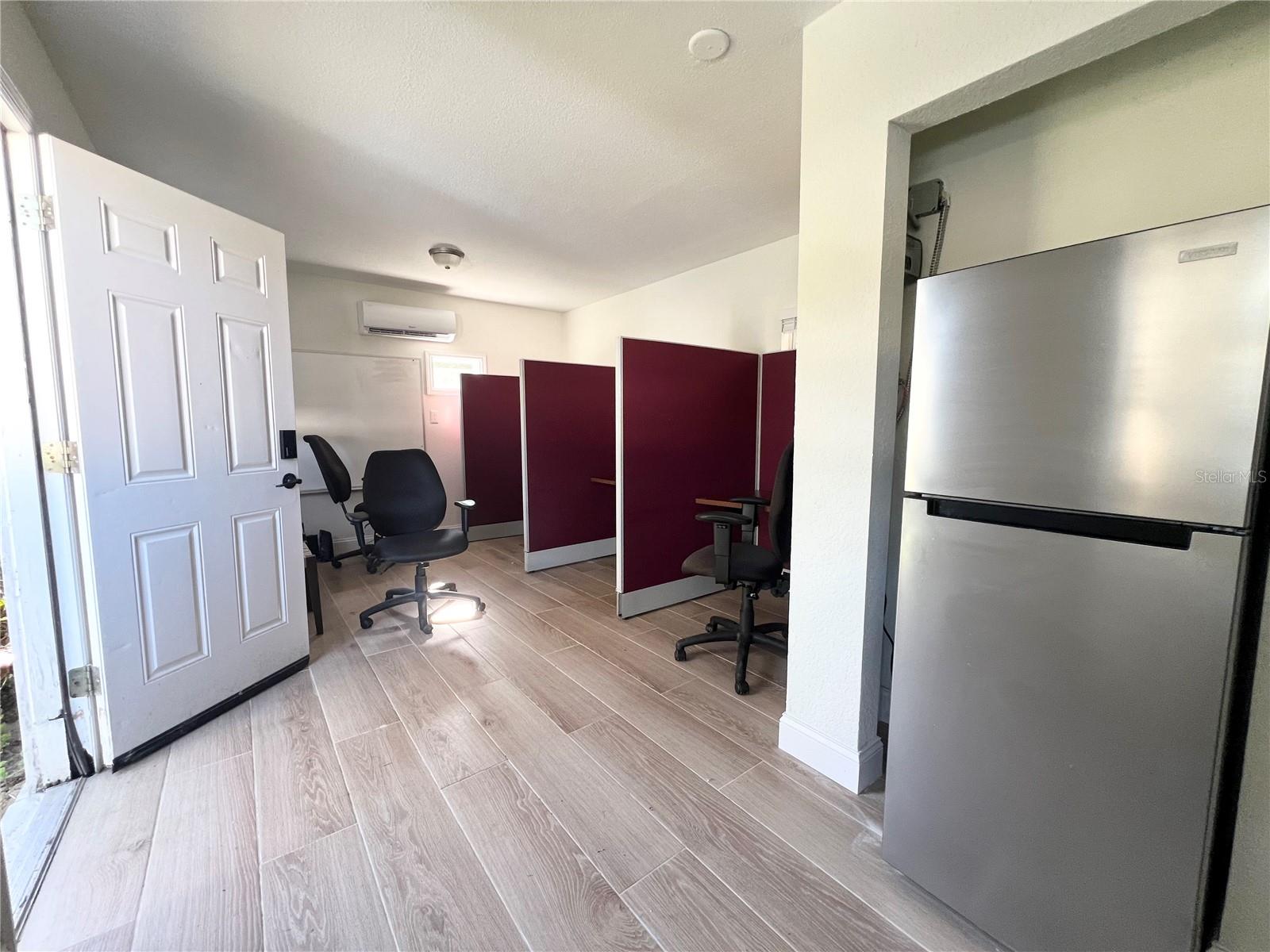 5037 LAKE HOWELL RD, WINTER PARK, FL, 32792