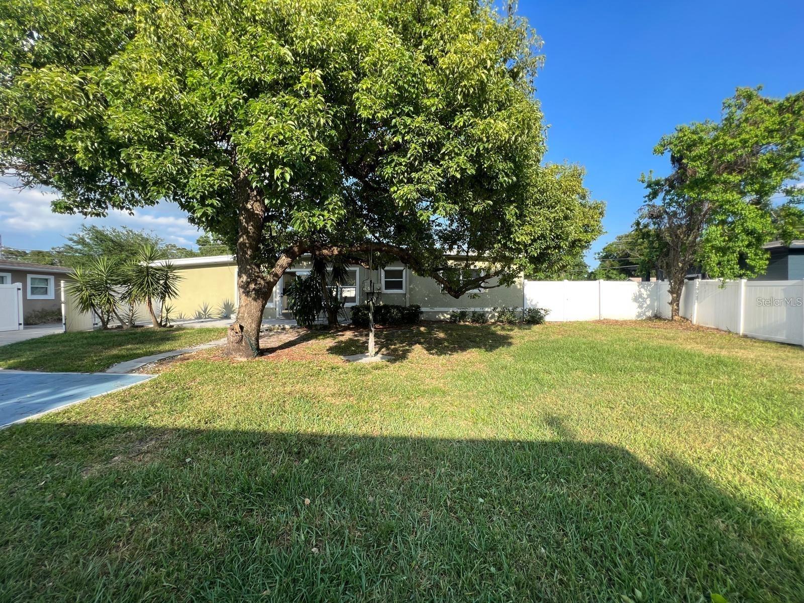 5037 LAKE HOWELL RD, WINTER PARK, FL, 32792