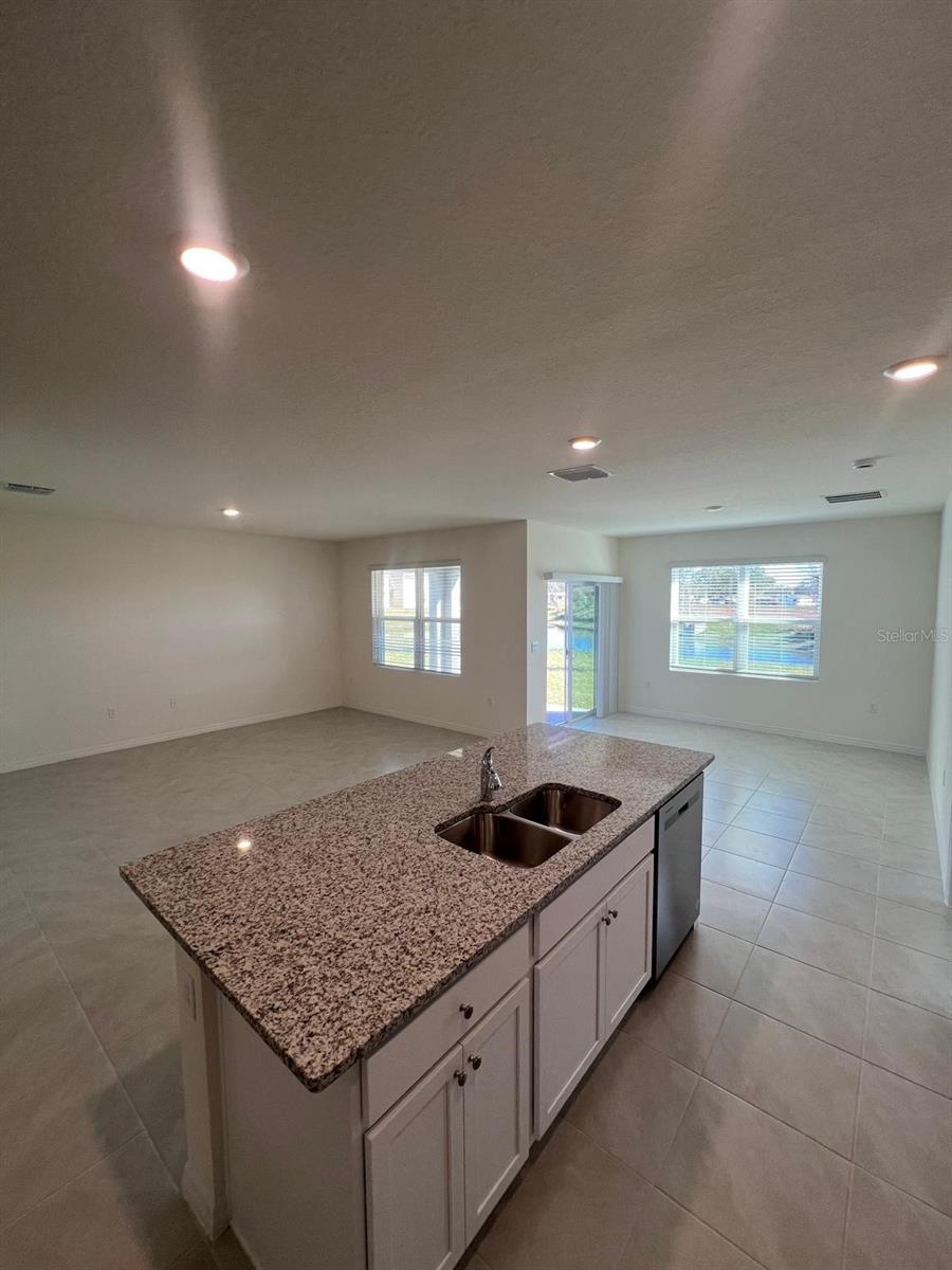 631 PARK PLACE BLVD, DAVENPORT, FL, 33837