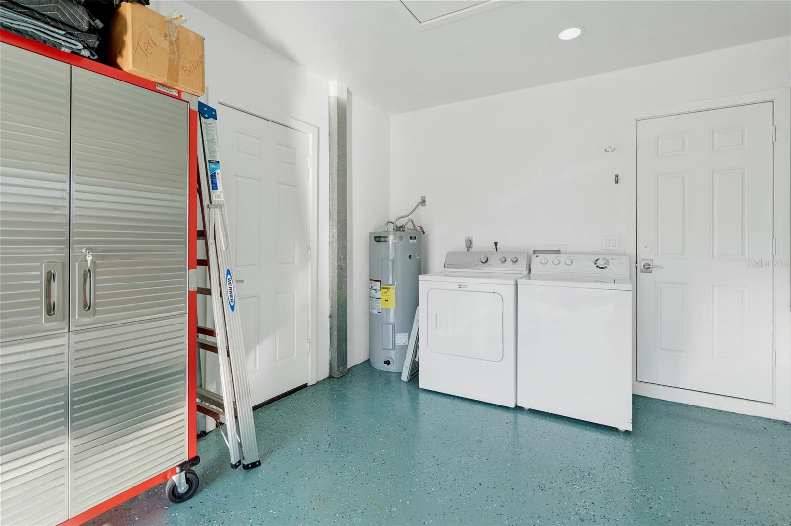 4532 N SHADE AVE, SARASOTA, FL, 34234