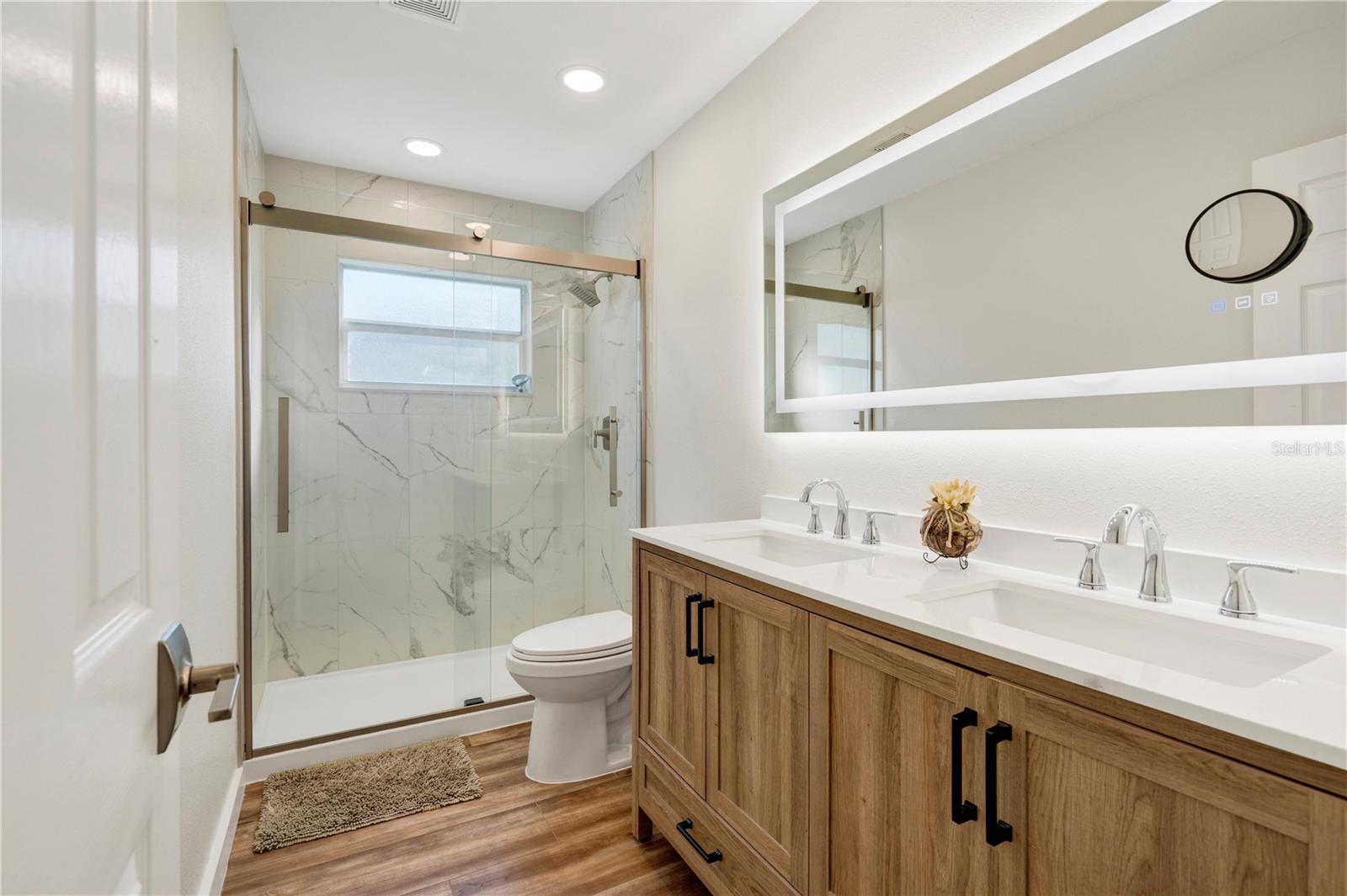 4532 N SHADE AVE, SARASOTA, FL, 34234