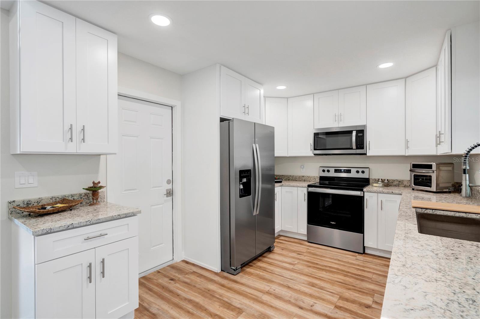 4532 N SHADE AVE, SARASOTA, FL, 34234