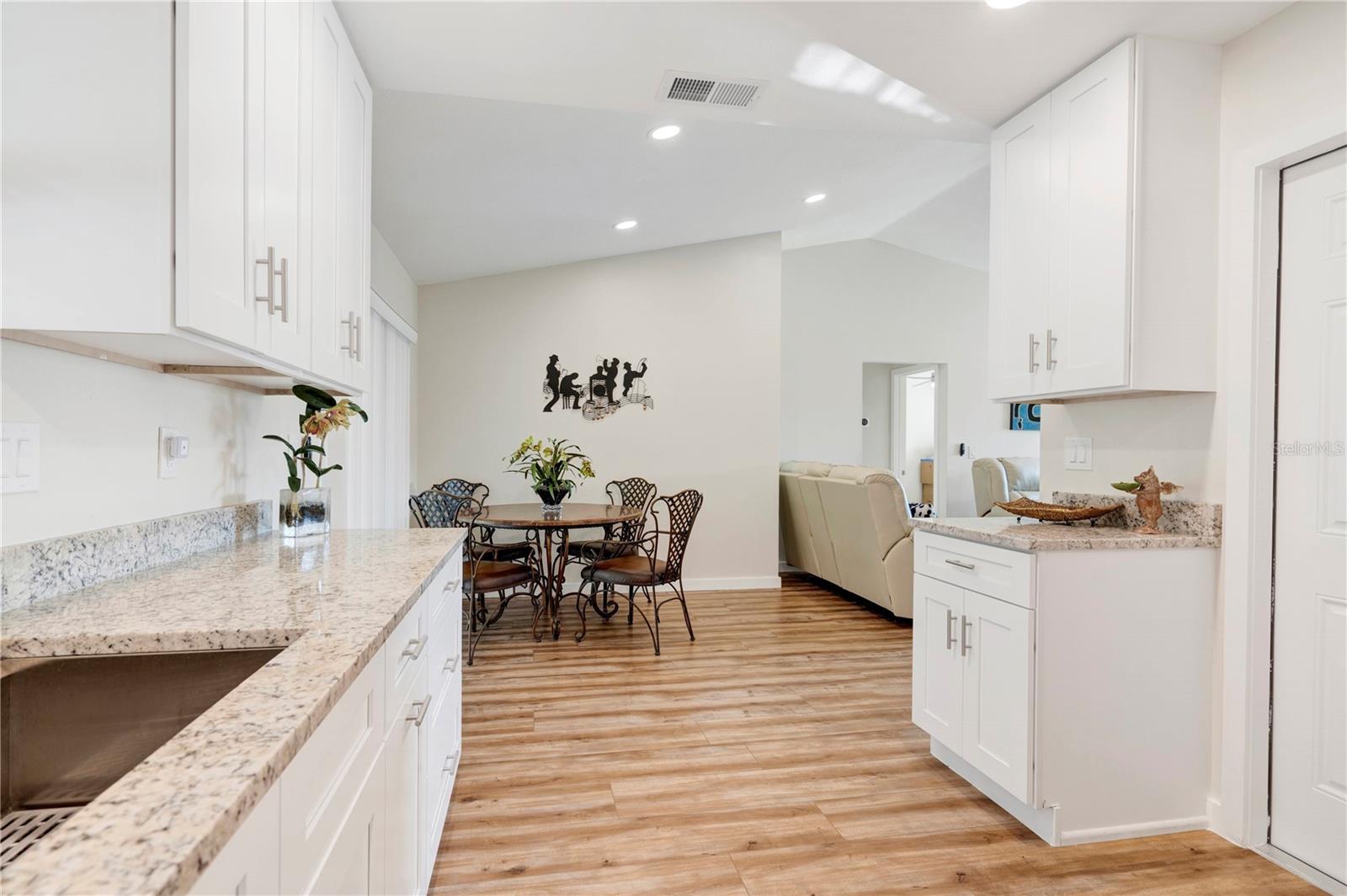 4532 N SHADE AVE, SARASOTA, FL, 34234