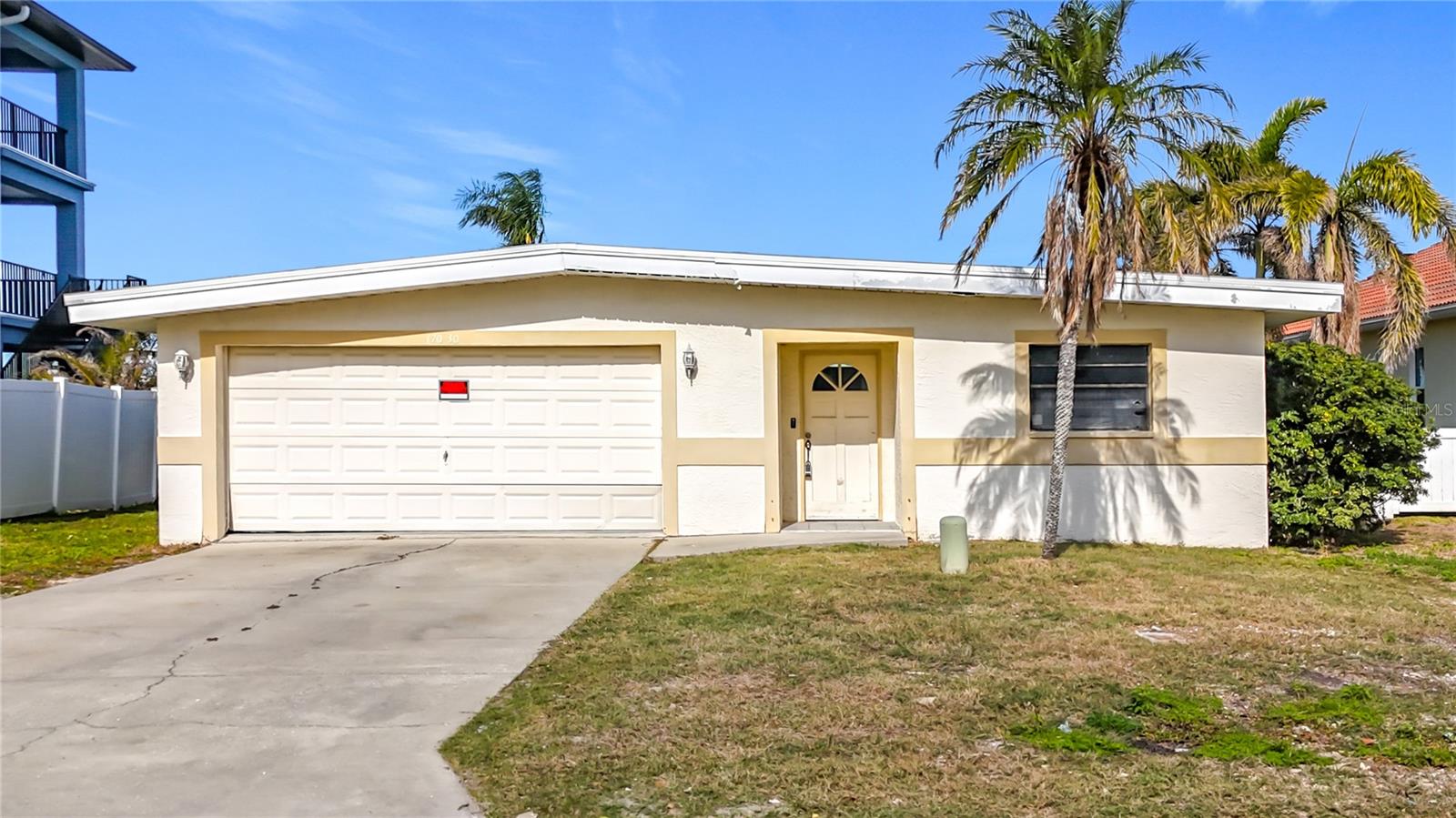 17030 DOLPHIN DR, NORTH REDINGTON BEACH, FL, 33708