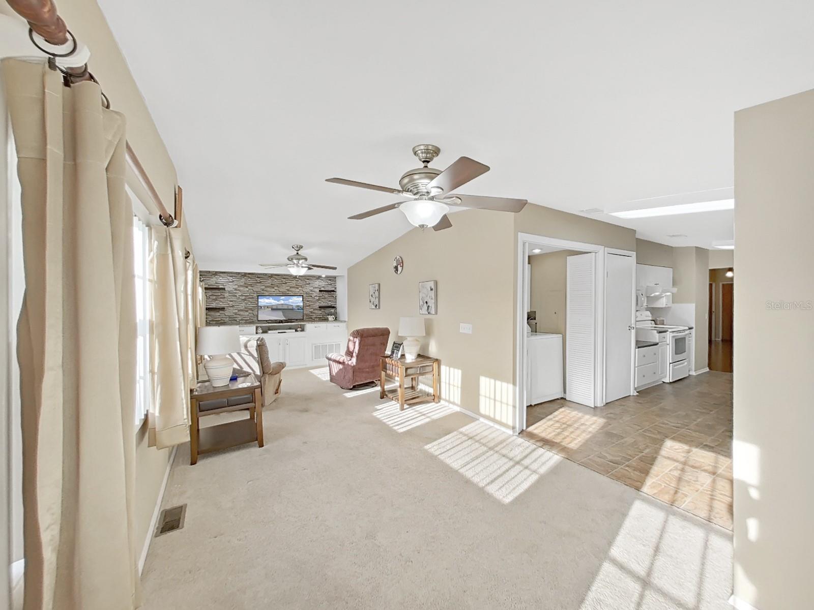1750 FOX HILL DR, LAKELAND, FL, 33810