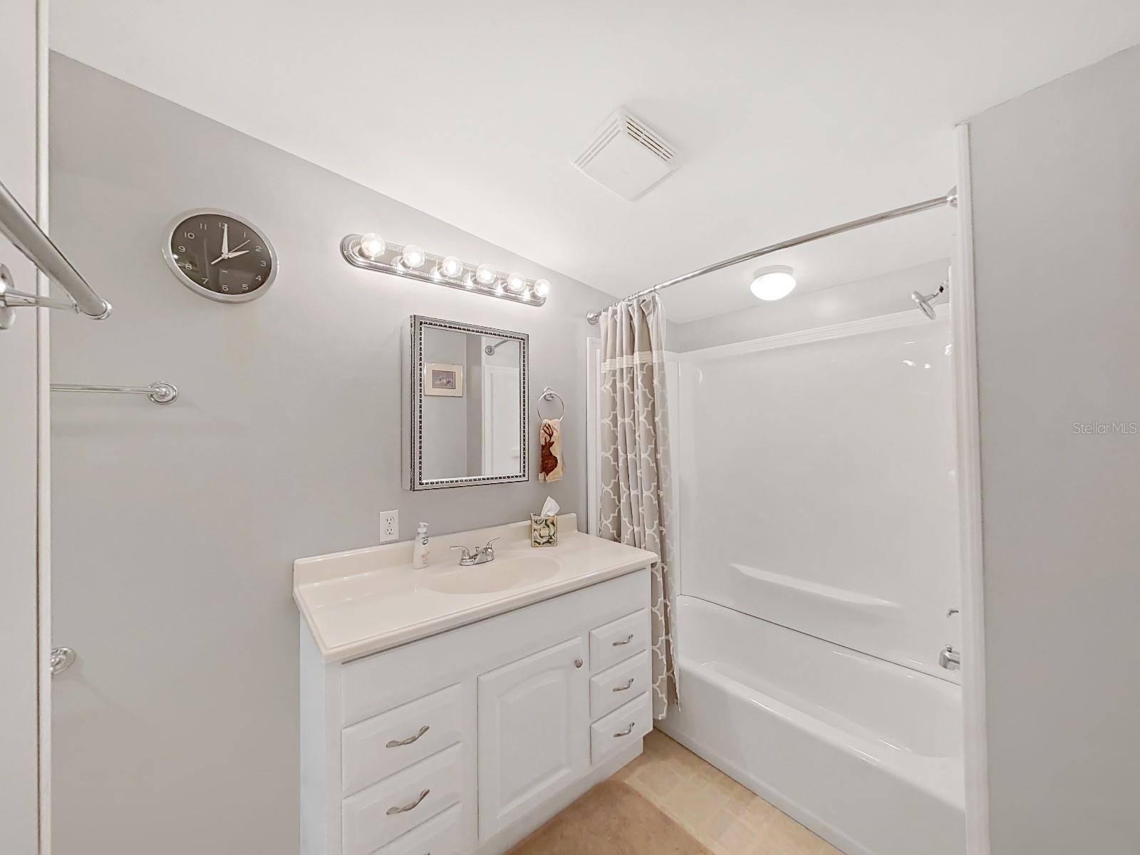 1750 FOX HILL DR, LAKELAND, FL, 33810