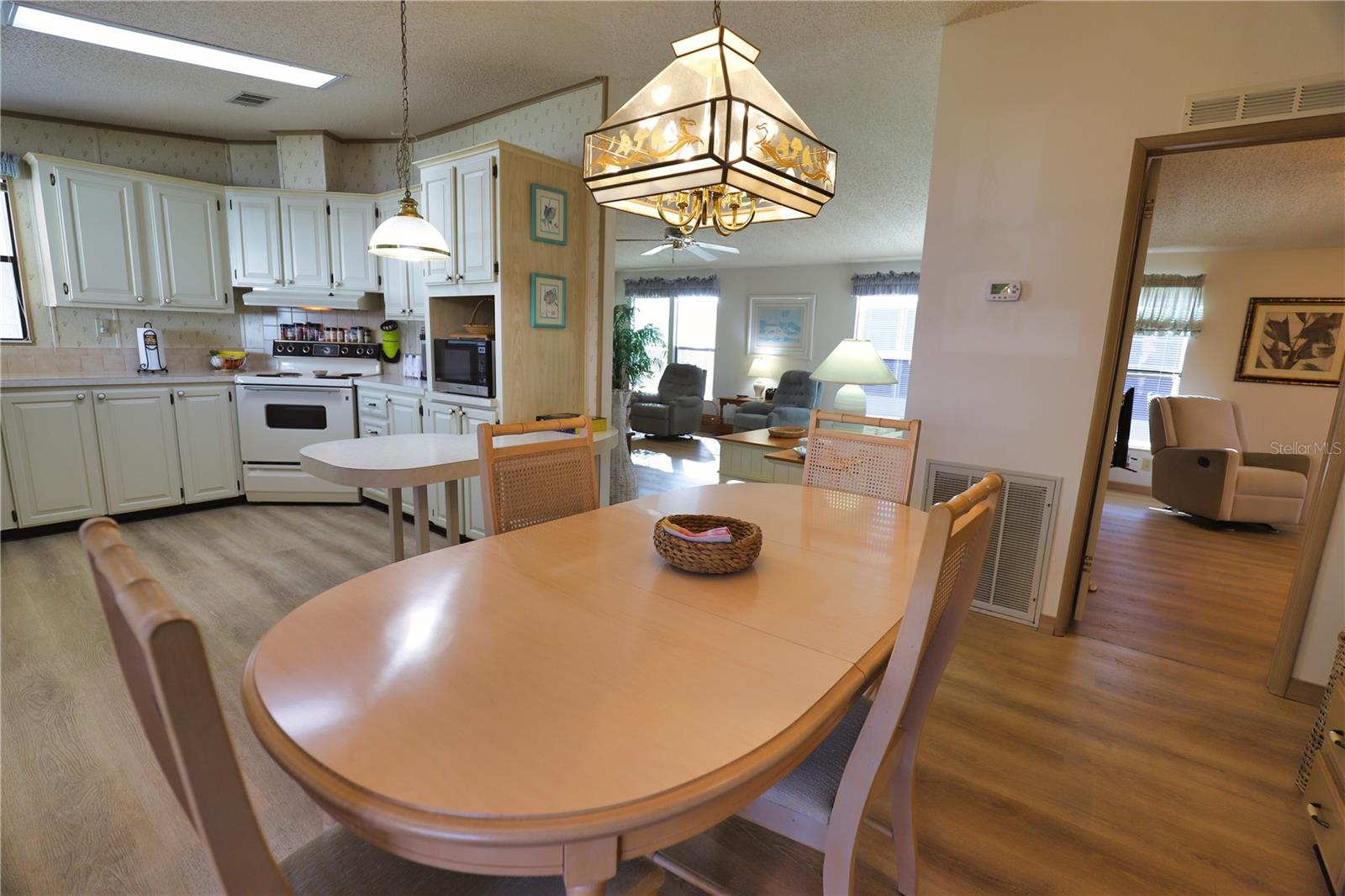 208 HIBISCO DR, NORTH PORT, FL, 34287