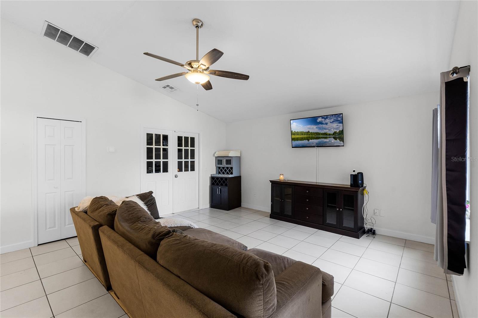 2216 GREENVIEW CIR, ORLANDO, FL, 32808