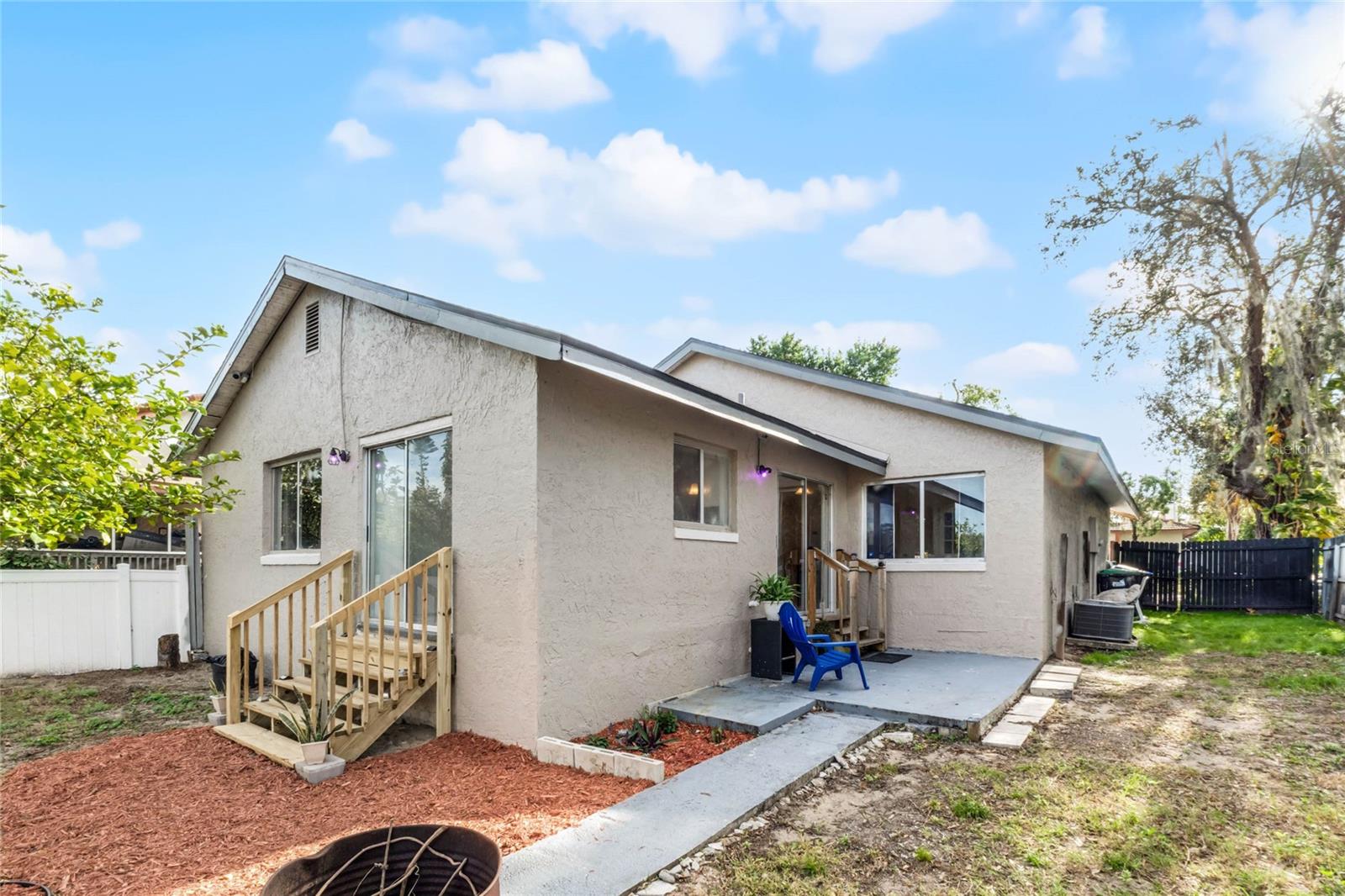 2216 GREENVIEW CIR, ORLANDO, FL, 32808