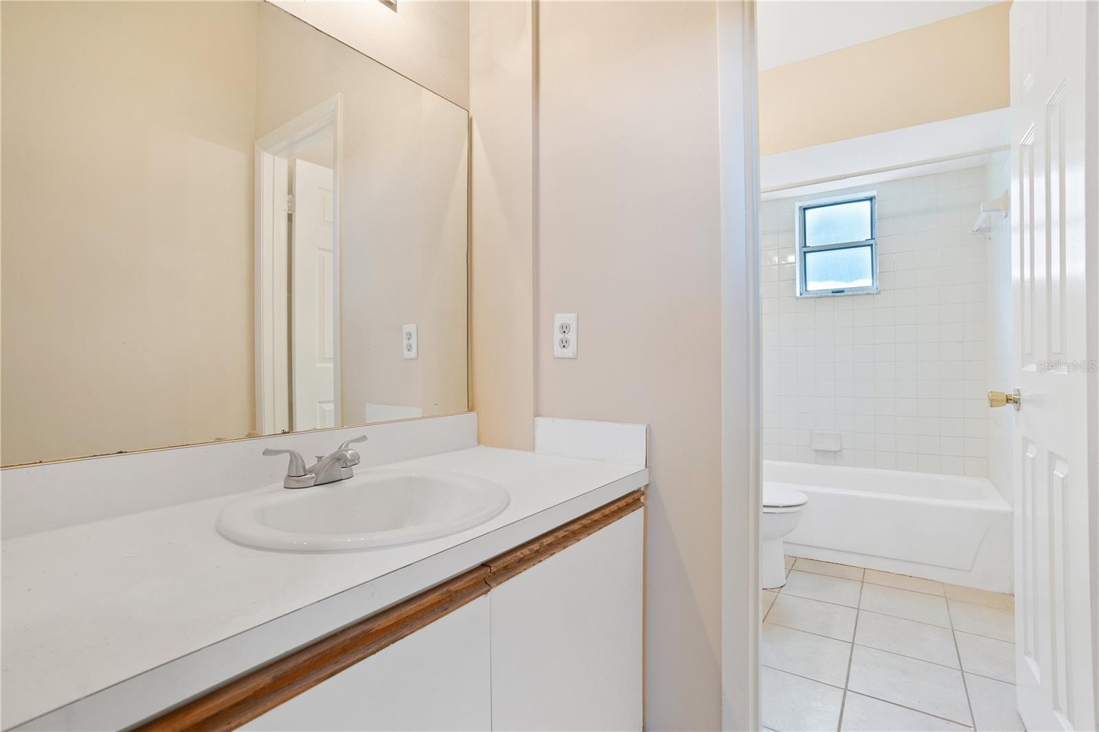1306 WINTER GREEN WAY, WINTER GARDEN, FL, 34787