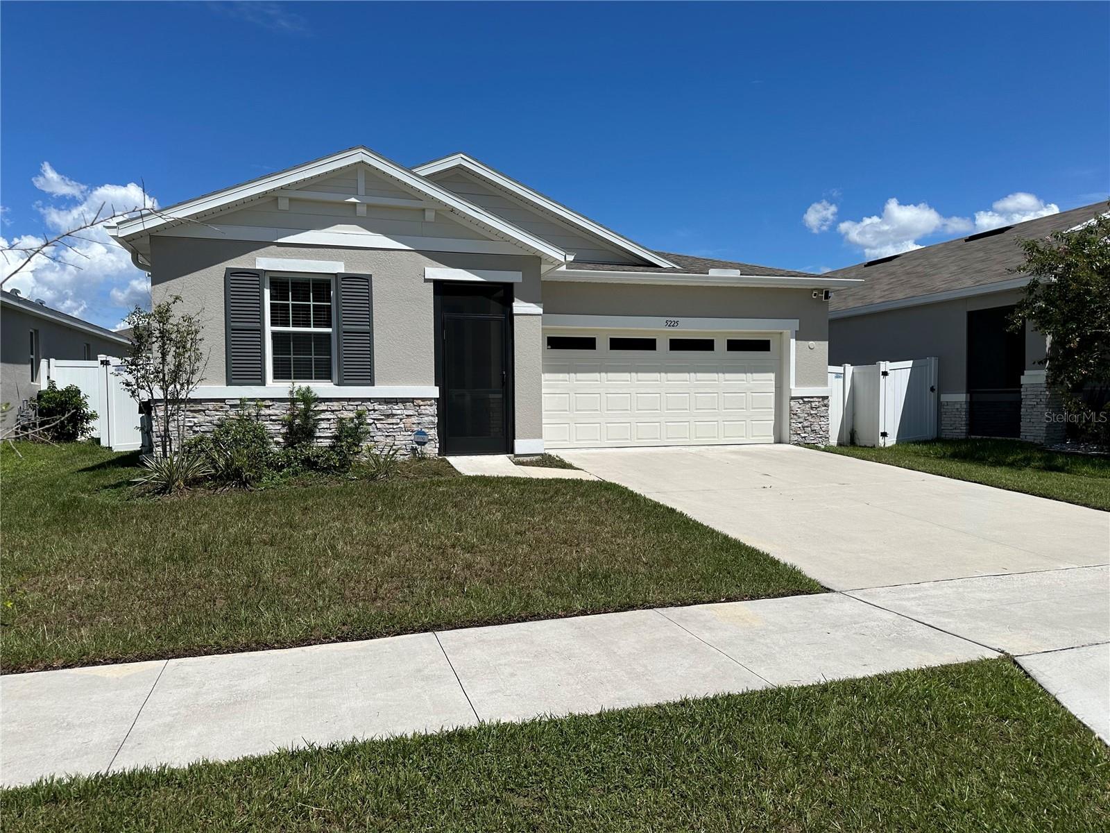 5225 MEADOW SONG DR, OKAHUMPKA, FL, 34762