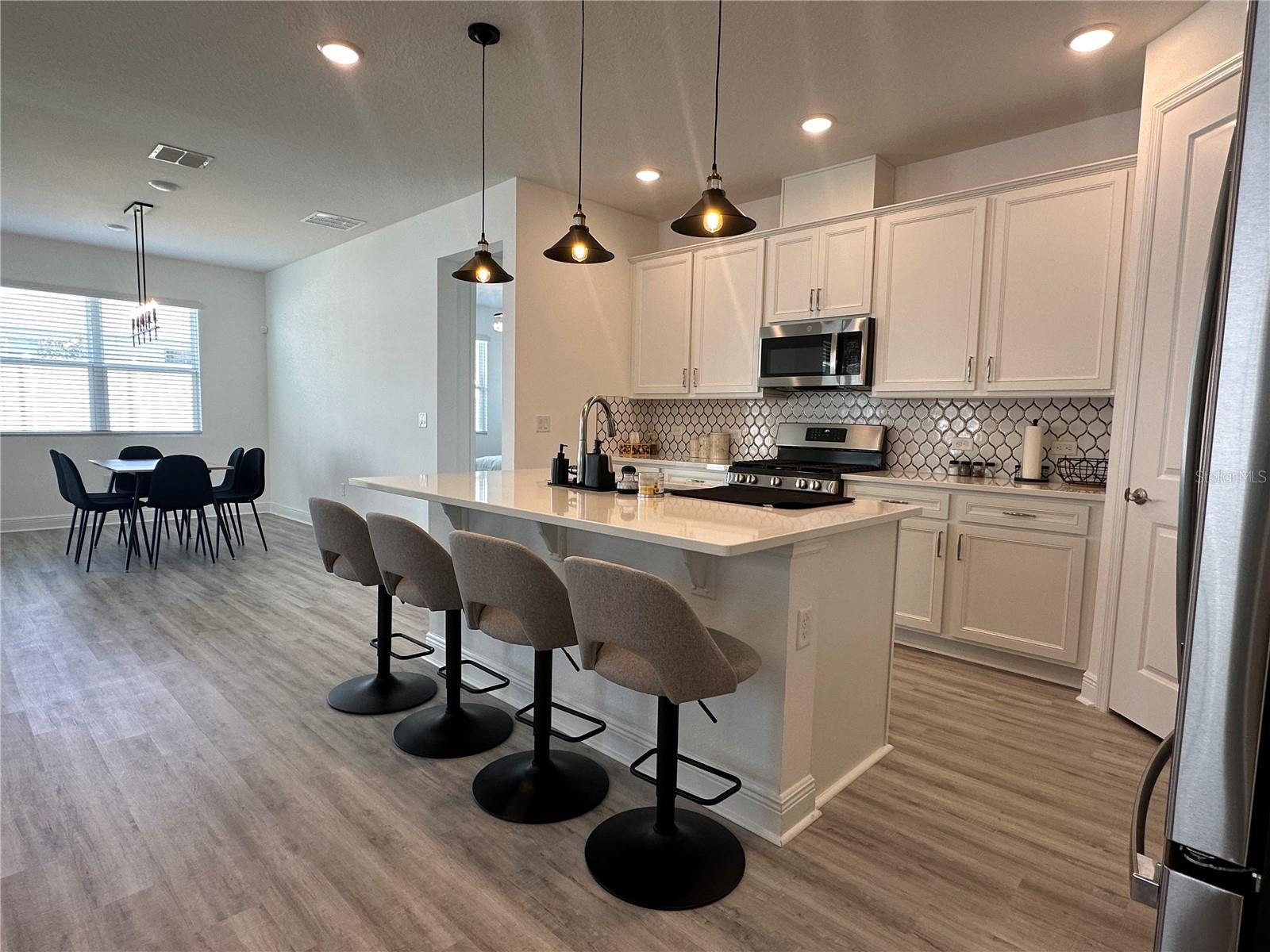 5225 MEADOW SONG DR, OKAHUMPKA, FL, 34762