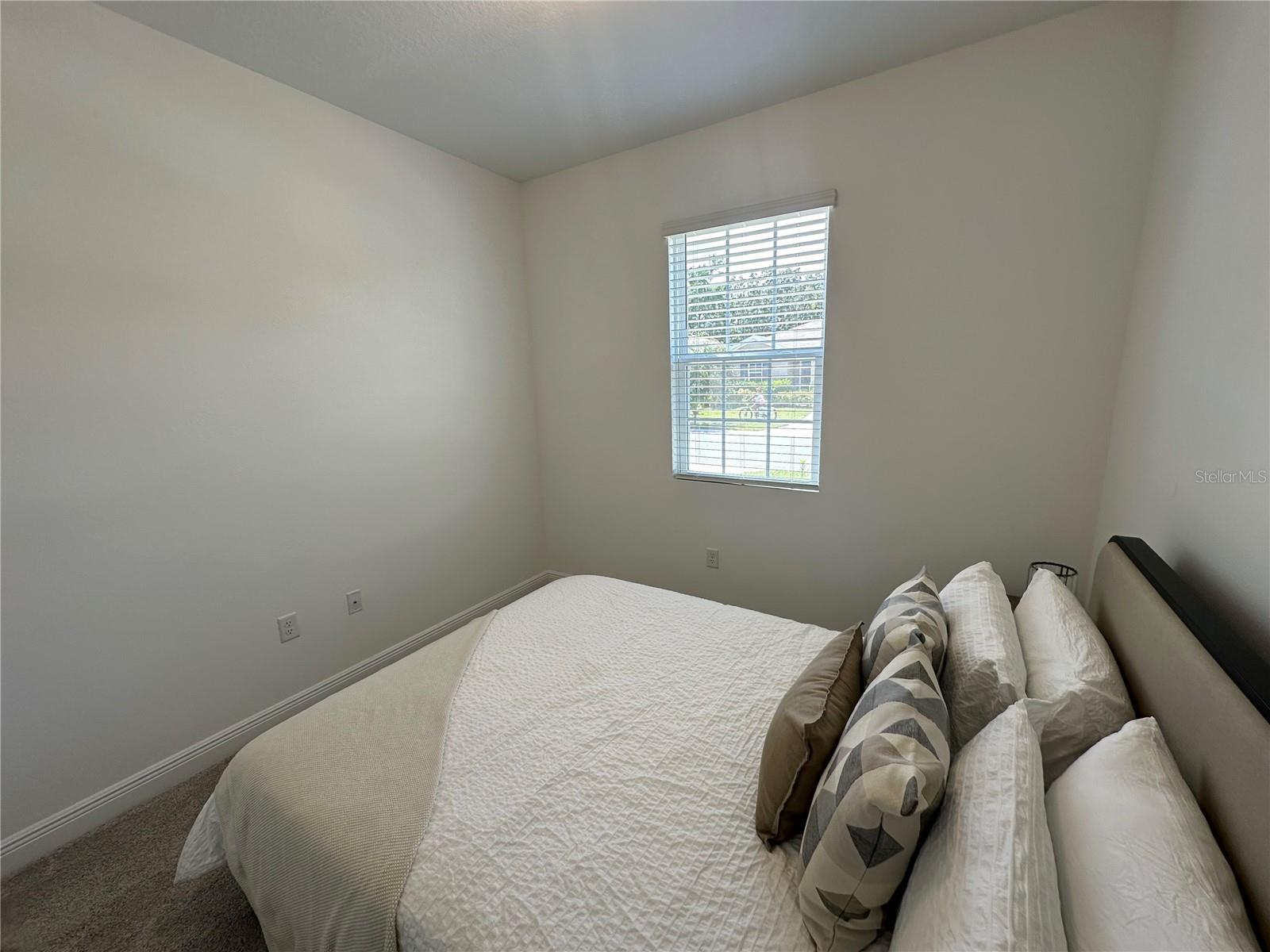 5225 MEADOW SONG DR, OKAHUMPKA, FL, 34762
