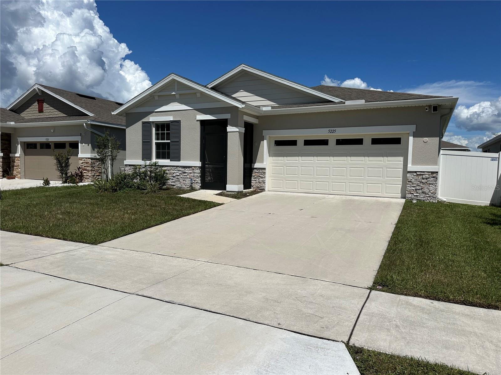 5225 MEADOW SONG DR, OKAHUMPKA, FL, 34762
