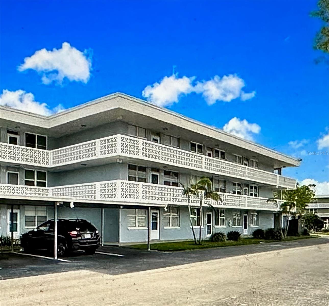 4895 BAY ST NE #207, ST PETERSBURG, FL, 33703