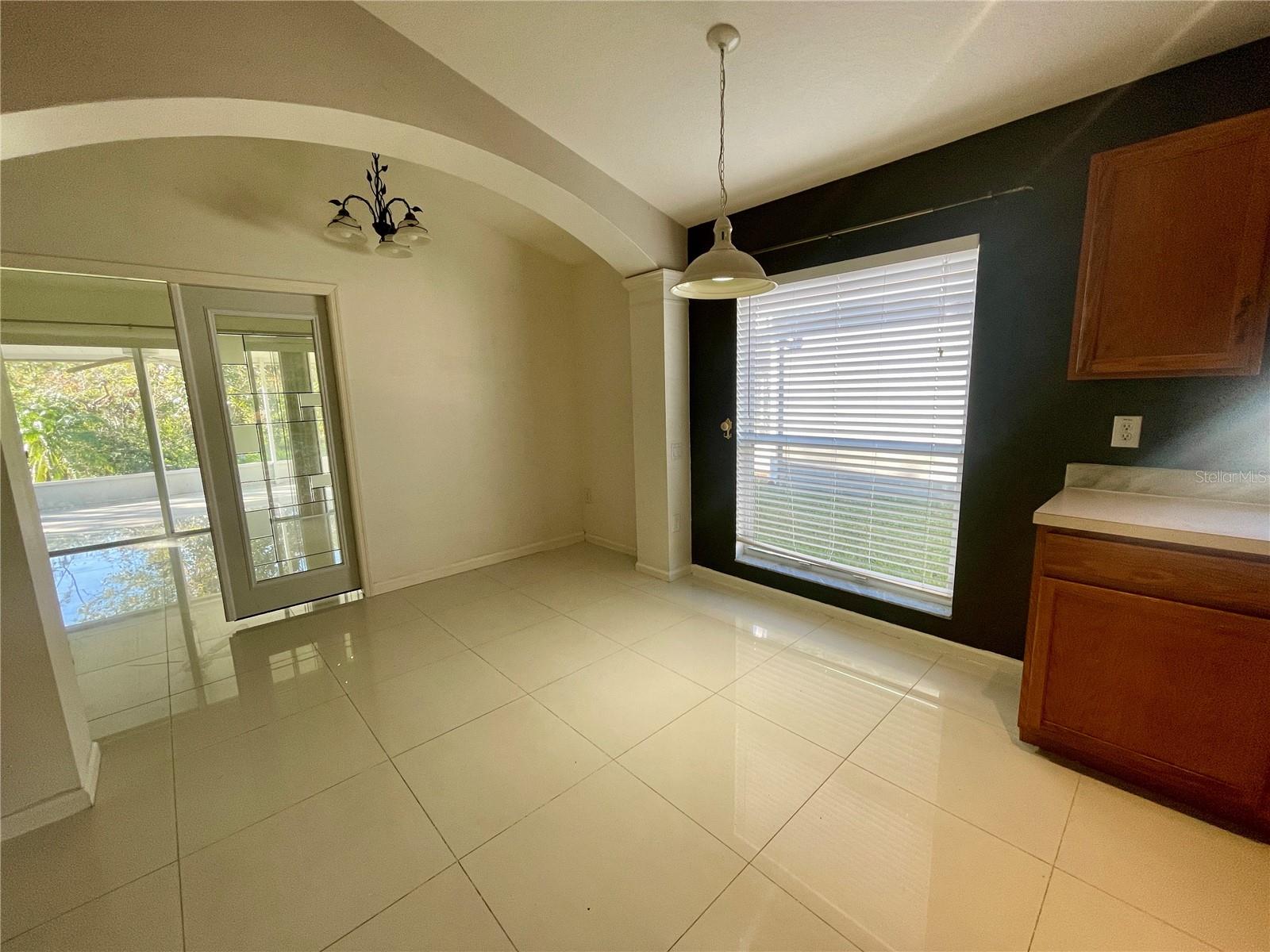 1031 SUMMER BREEZE DR, BRANDON, FL, 33511