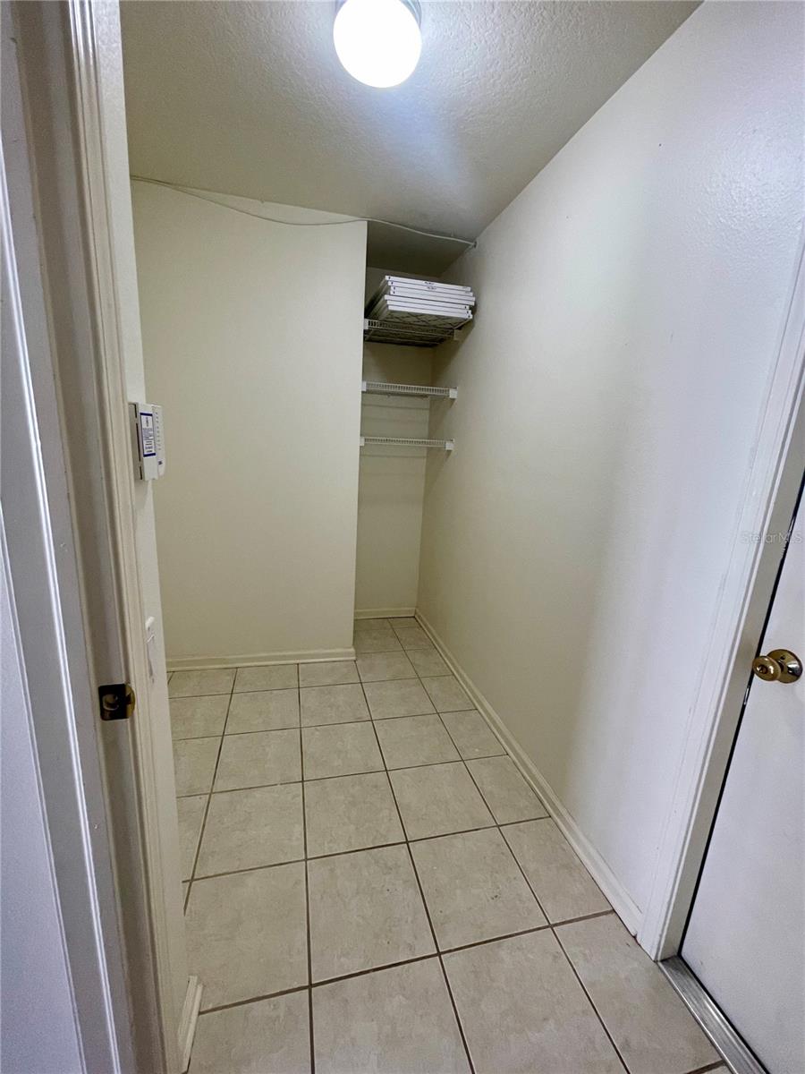 1031 SUMMER BREEZE DR, BRANDON, FL, 33511