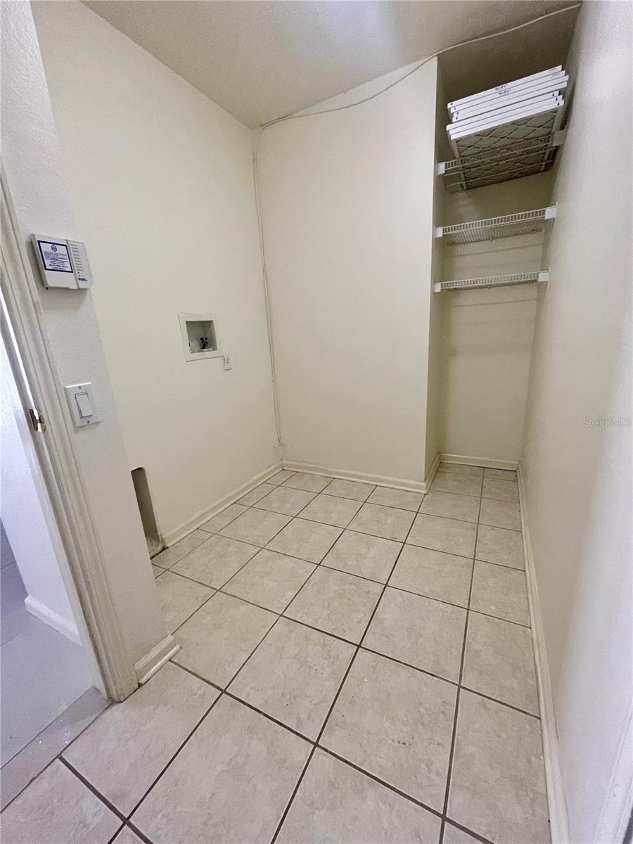1031 SUMMER BREEZE DR, BRANDON, FL, 33511