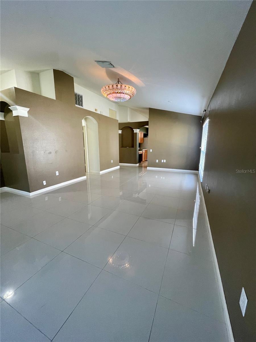 1031 SUMMER BREEZE DR, BRANDON, FL, 33511