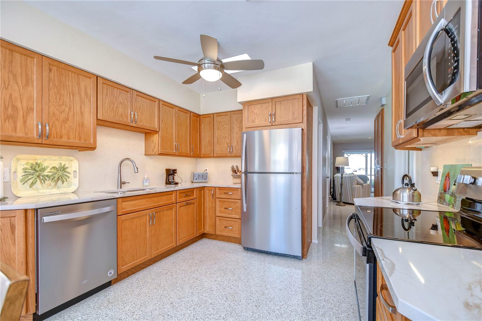 5240 31ST AVE S, GULFPORT, FL, 33707