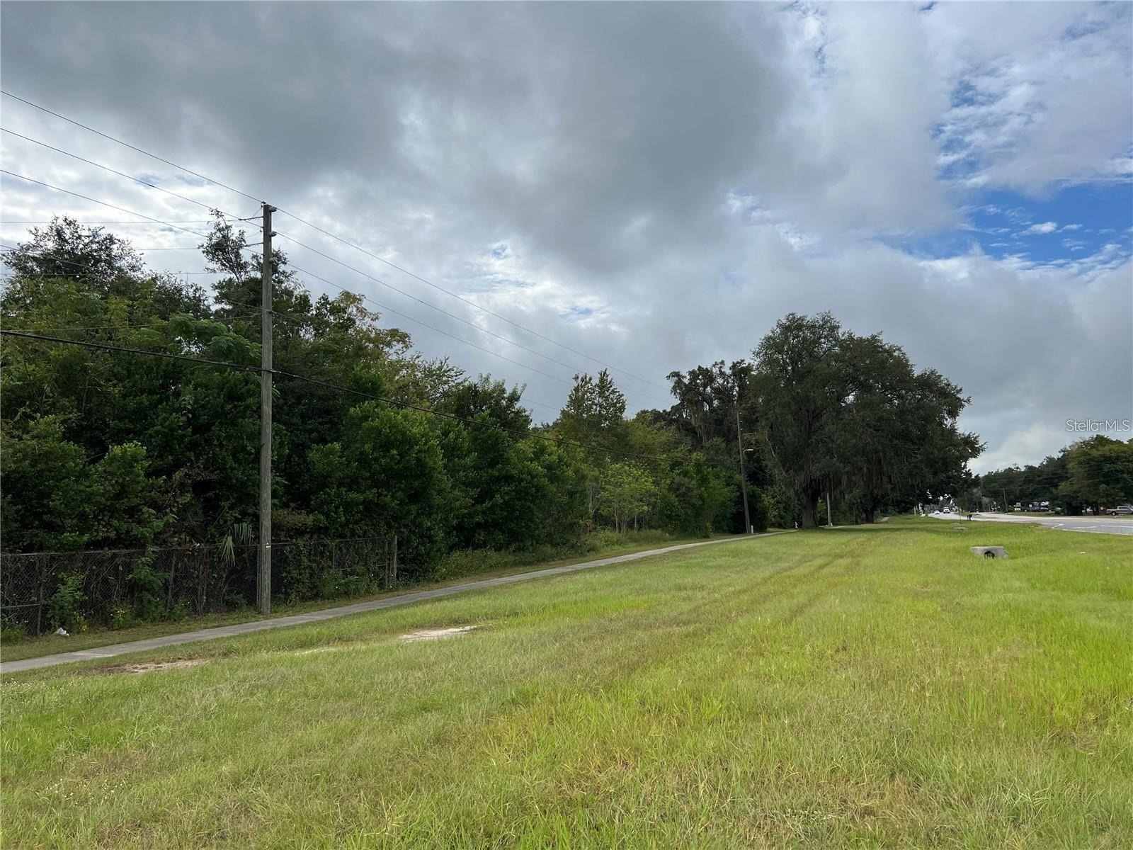 857 NW SR45, NEWBERRY, FL, 32669