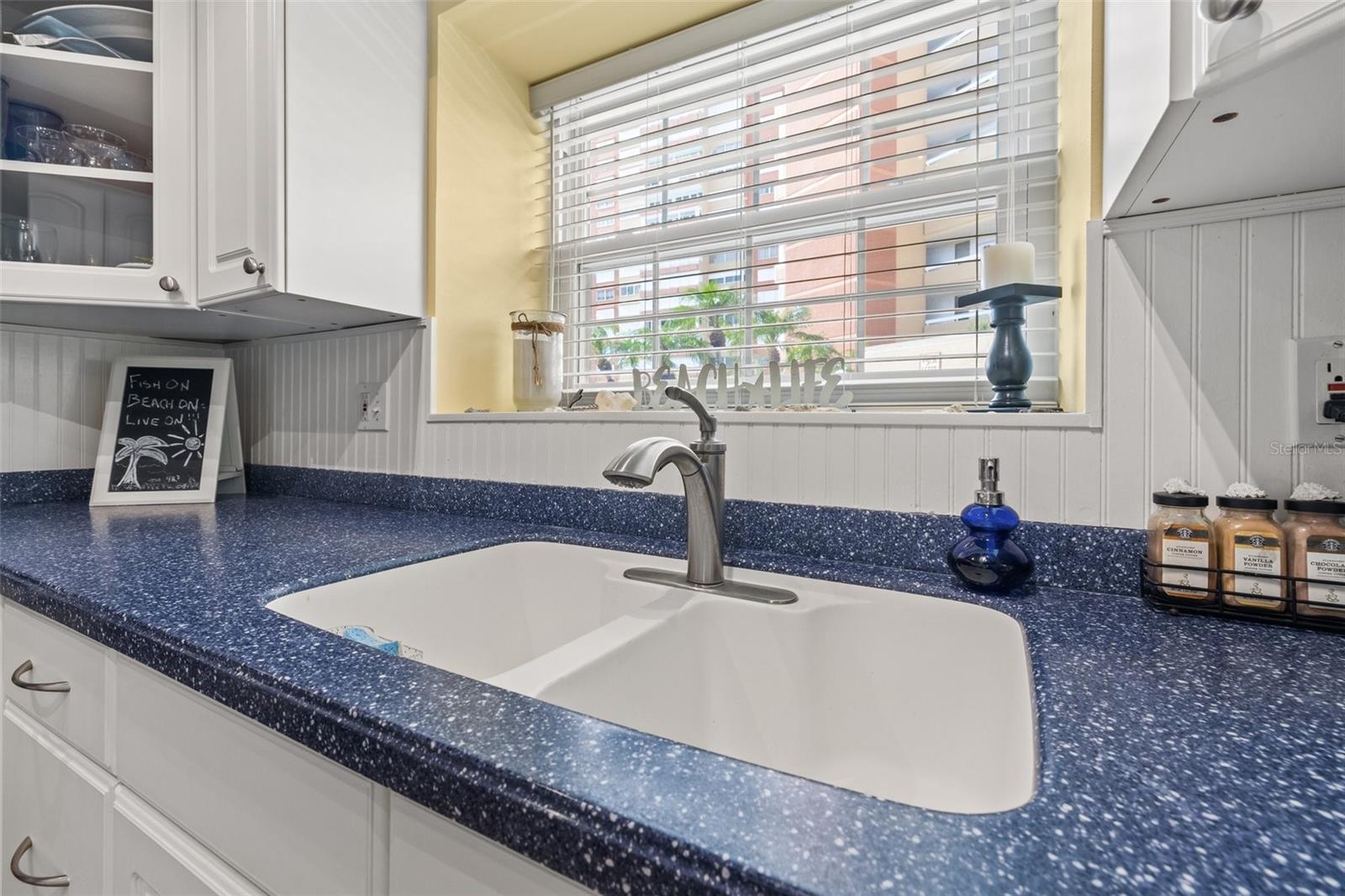 17960 GULF BLVD #115, REDINGTON SHORES, FL, 33708