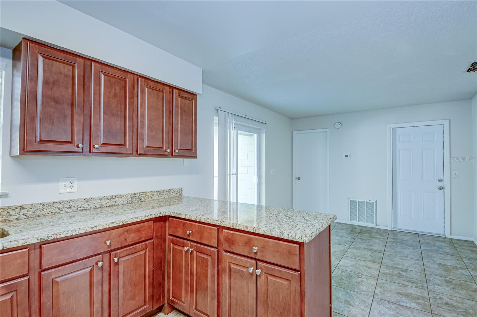 209 MEADOW HILLS DR, SANFORD, FL, 32773