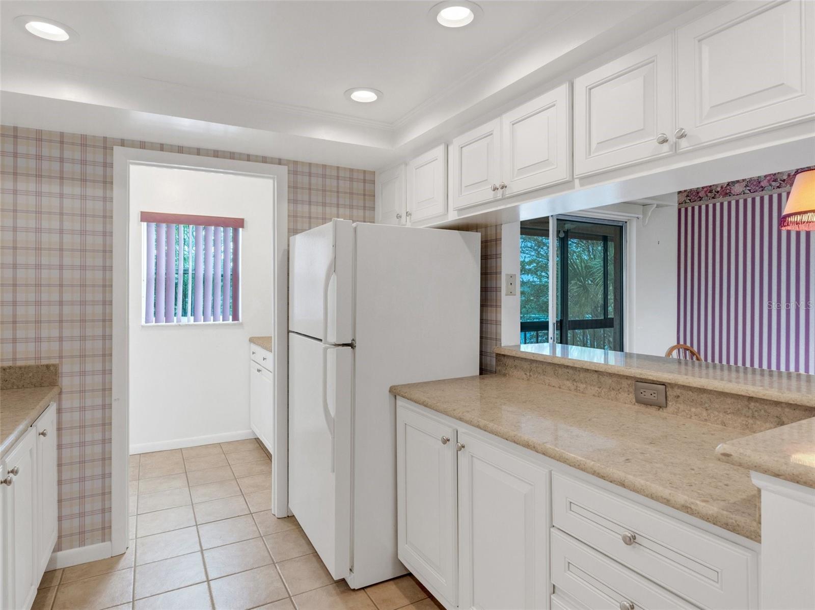 1130 N LAKE PARKER AVE #304A, LAKELAND, FL, 33805