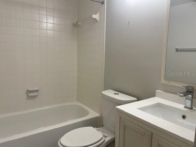 656 BIRD BAY CIR #11, VENICE, FL, 34285