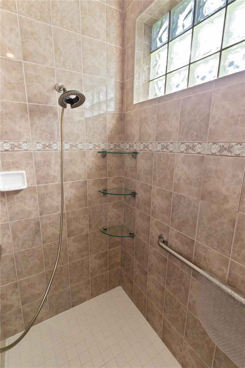 1280 OSPREY LANDING DR, LAKELAND, FL, 33813