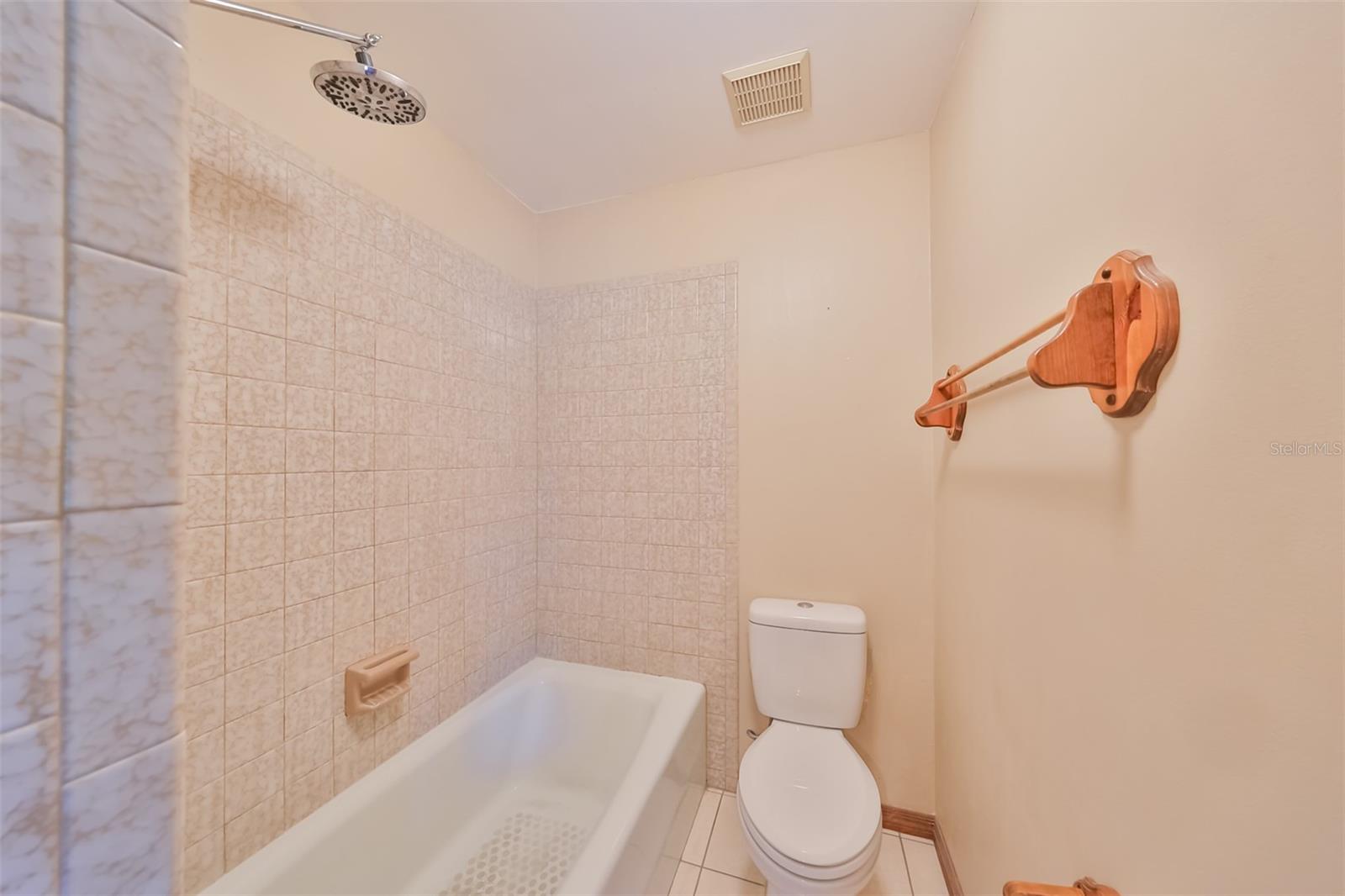 220 COLEMAN DR E, WINTER HAVEN, FL, 33884