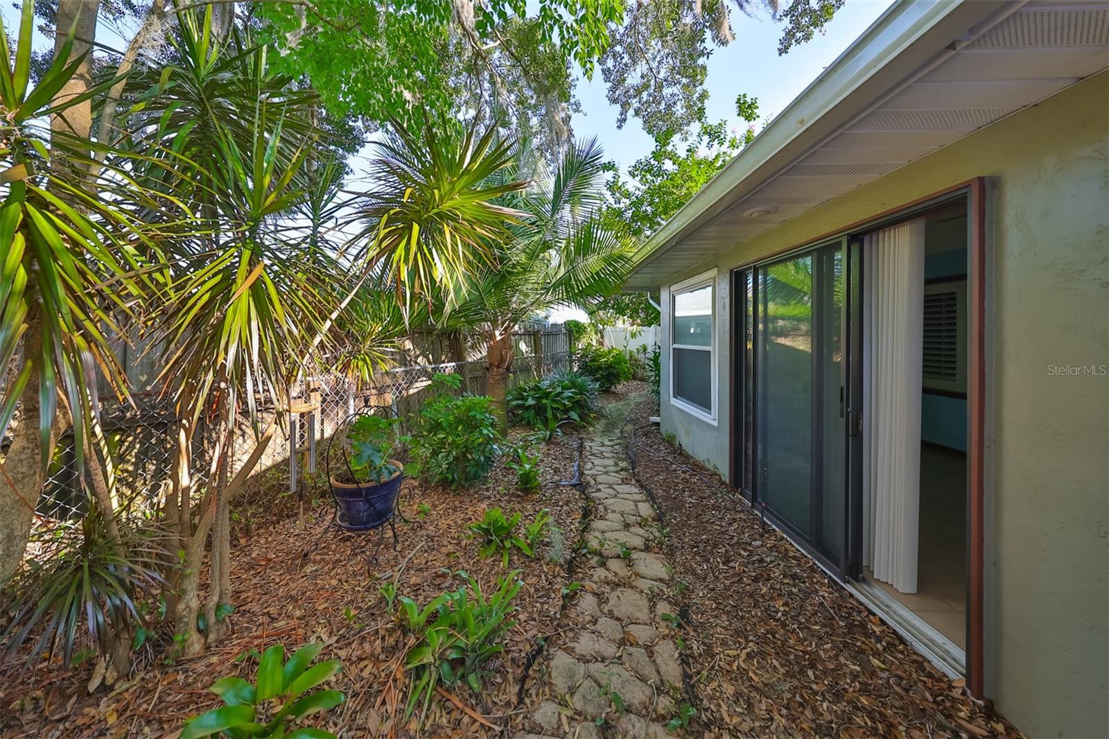 220 COLEMAN DR E, WINTER HAVEN, FL, 33884