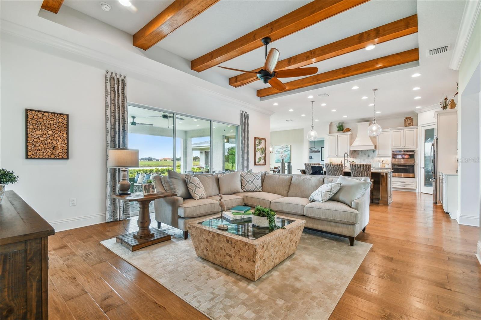 5333 LAKE VENICE DR, WIMAUMA, FL, 33598