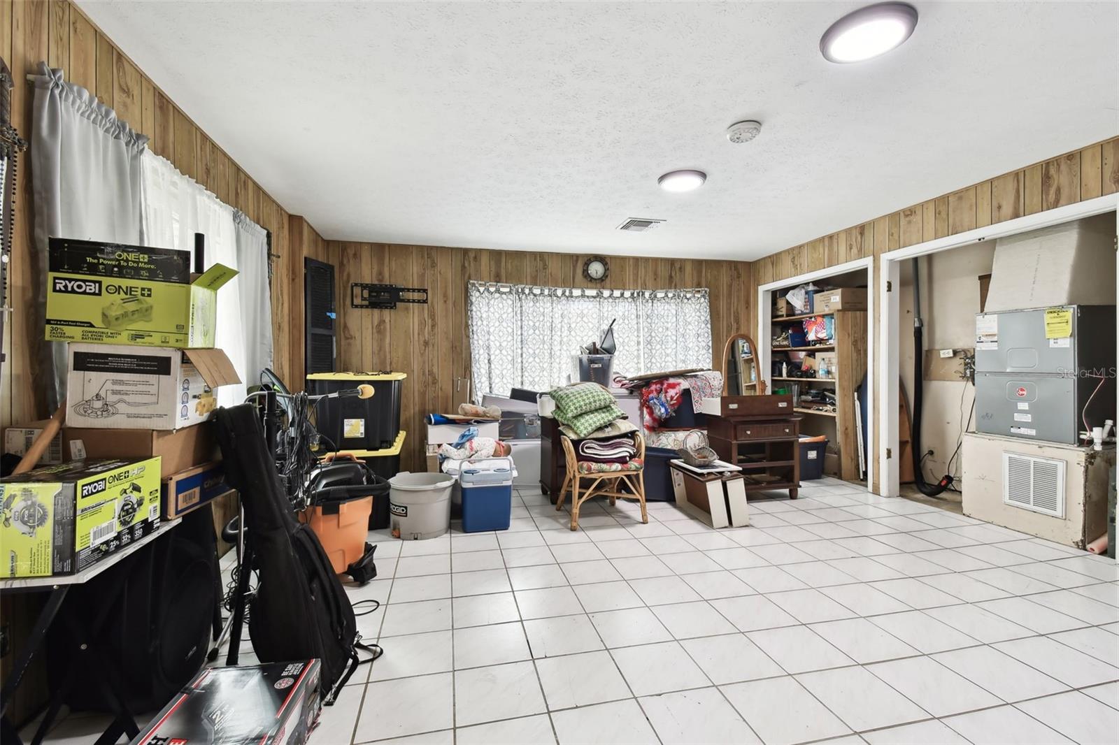 304 10TH ST SW, RUSKIN, FL, 33570