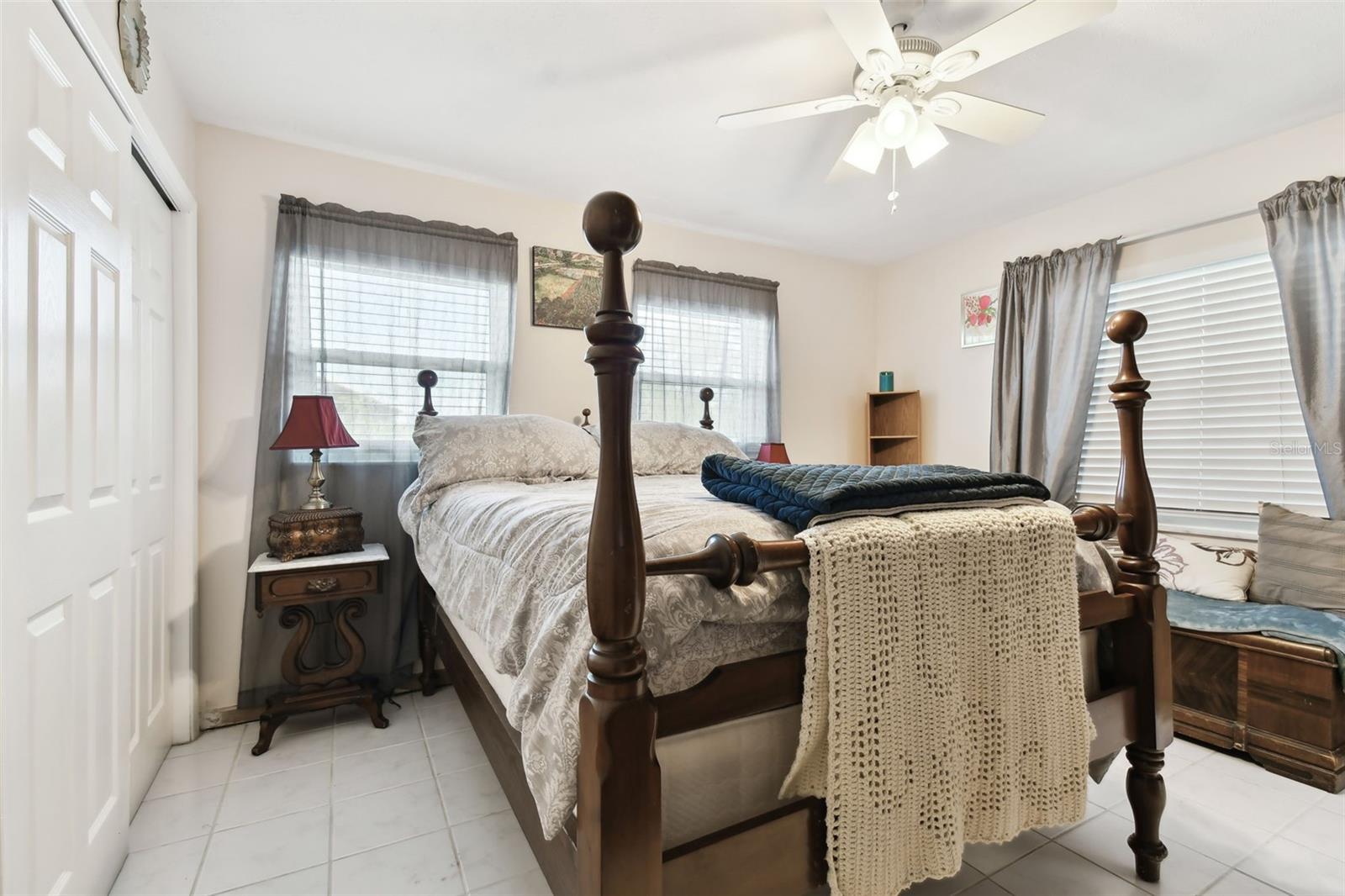 304 10TH ST SW, RUSKIN, FL, 33570
