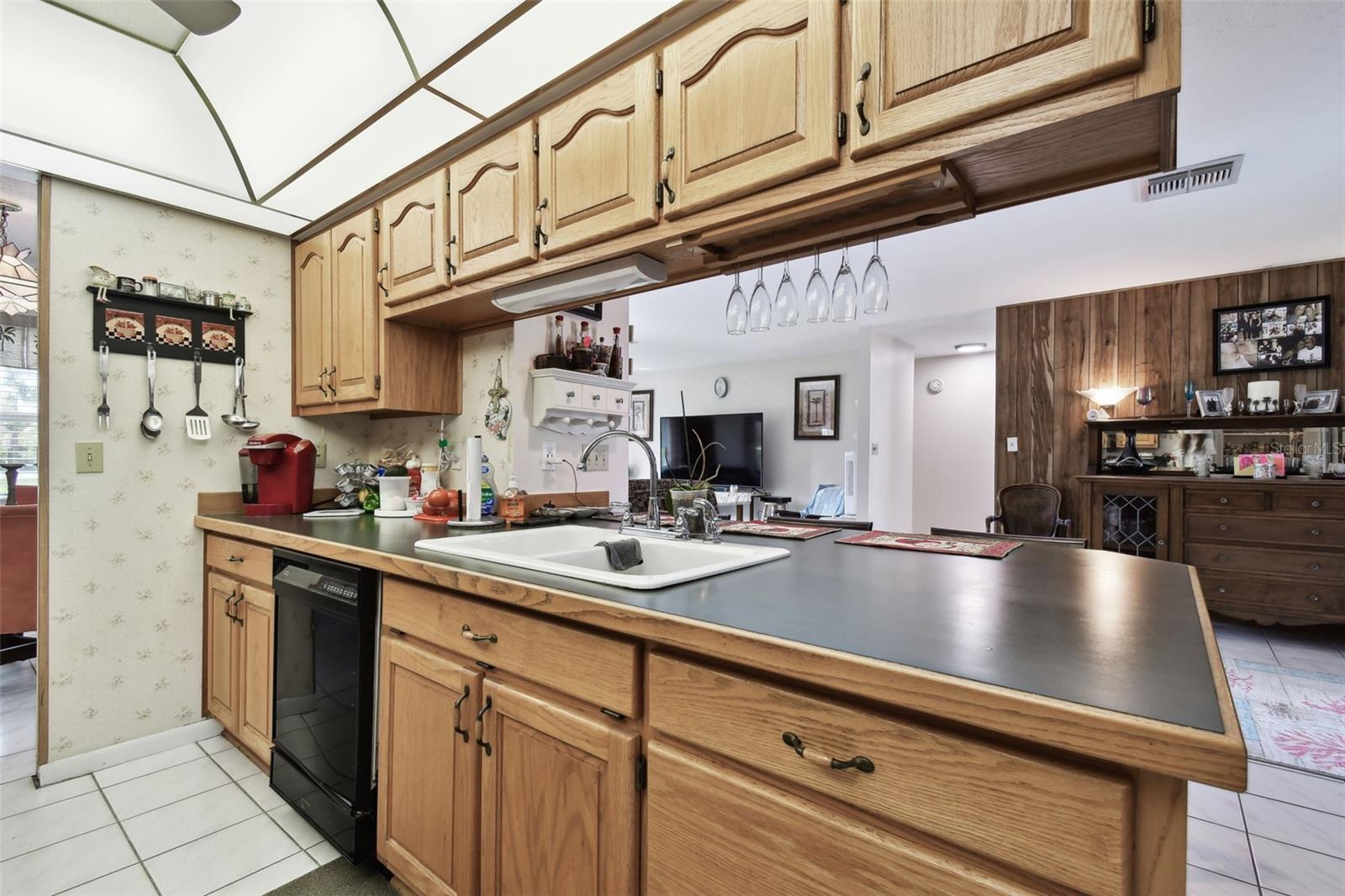 304 10TH ST SW, RUSKIN, FL, 33570