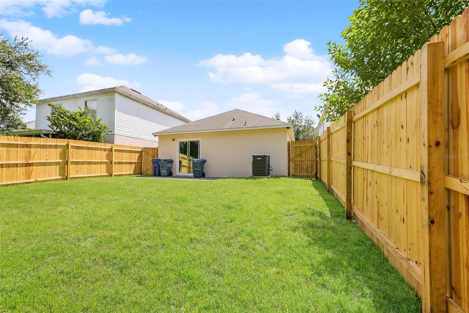 2316 WHISPERING TRAILS PL, WINTER HAVEN, FL, 33884