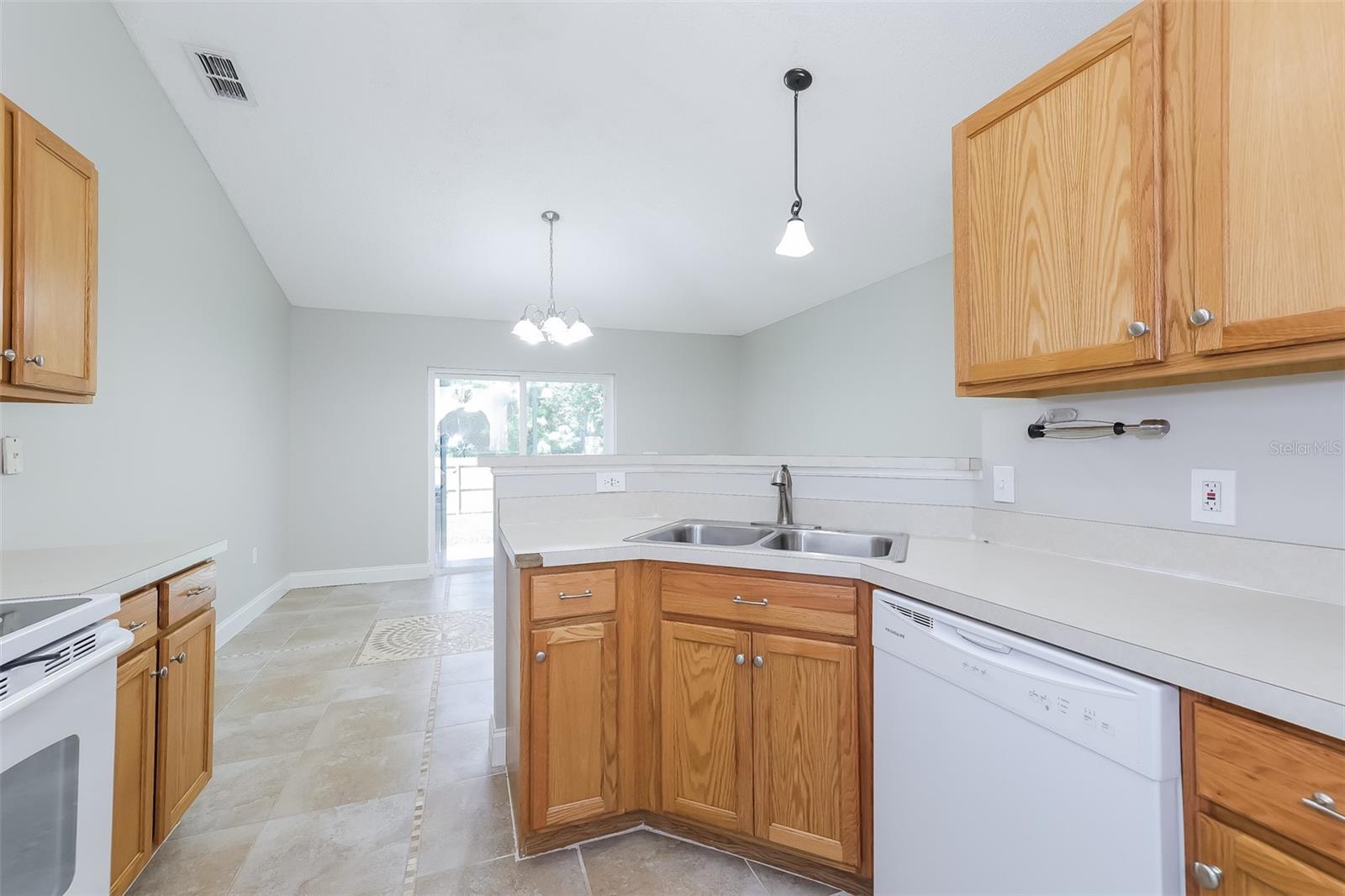 2316 WHISPERING TRAILS PL, WINTER HAVEN, FL, 33884