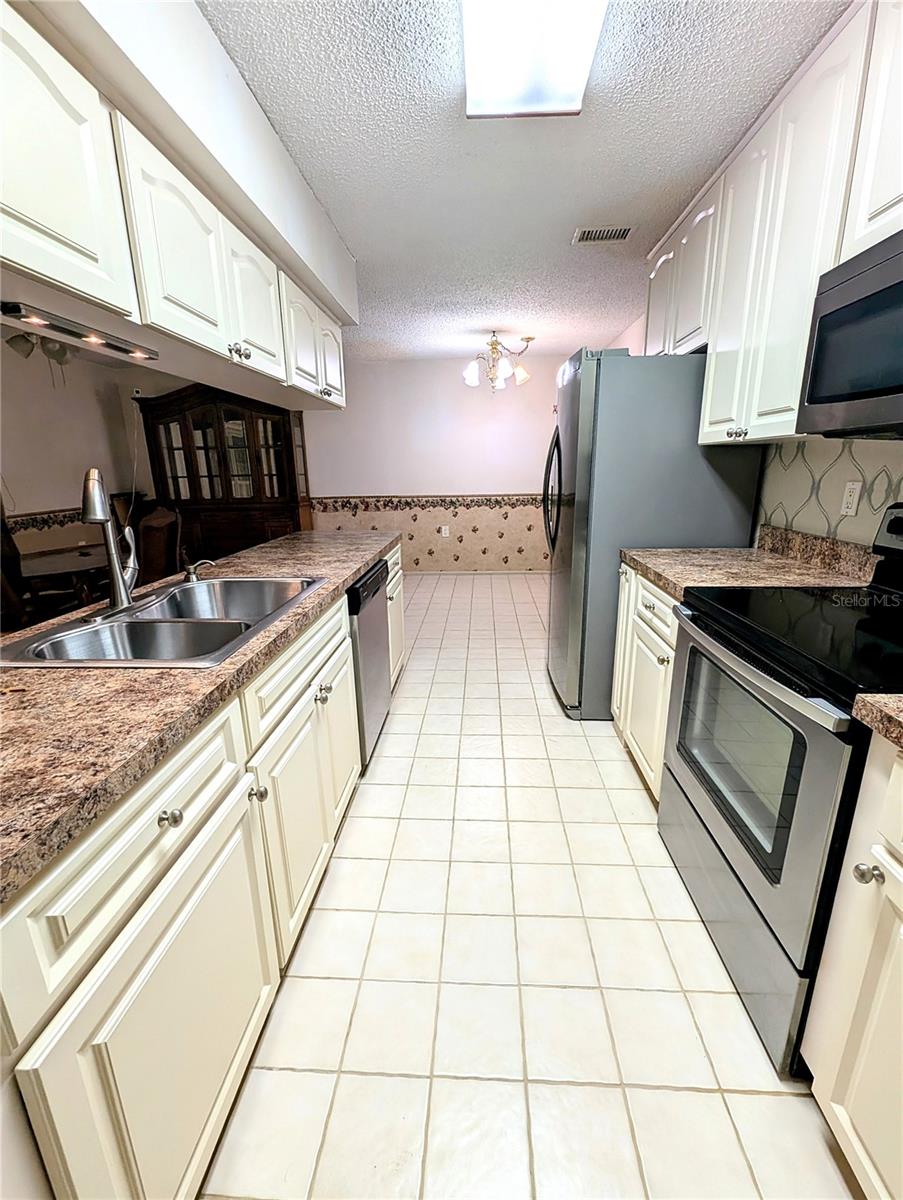 8040 PASADENA DR, PORT RICHEY, FL, 34668