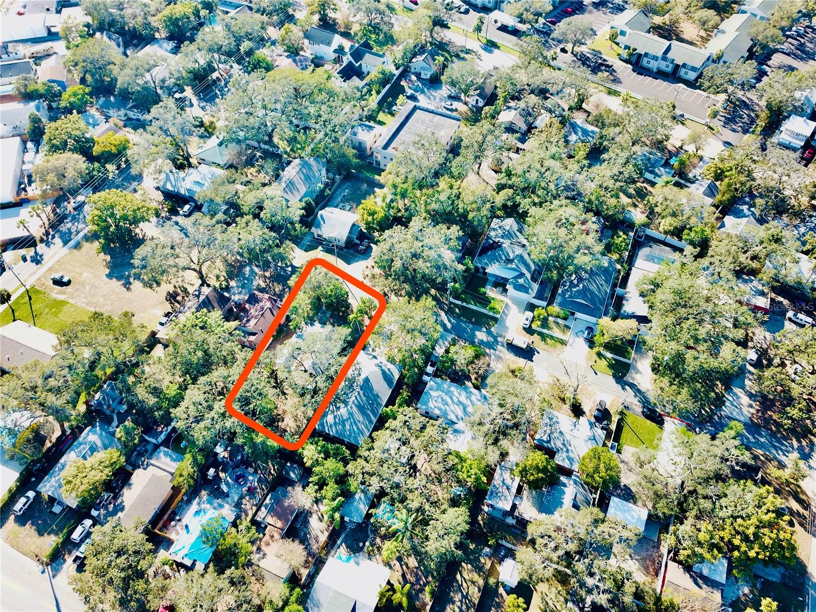 1121 ORANGE AVE, DUNEDIN, FL, 34698